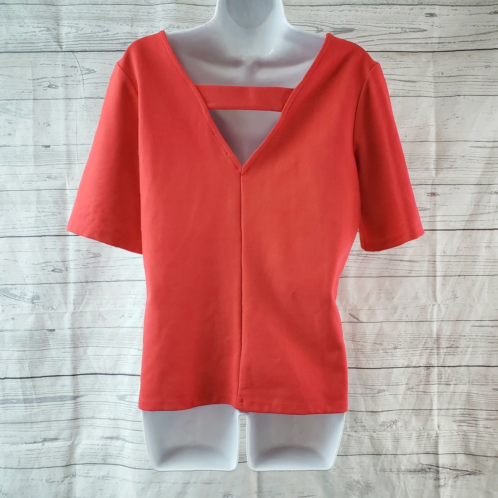 Vintage Halogen Womens Blouse V-Neck Shirt Knit Top Size M Red Solid Short Sleeves Size M / US 6-8 / IT 42-44 - 3 Thumbnail