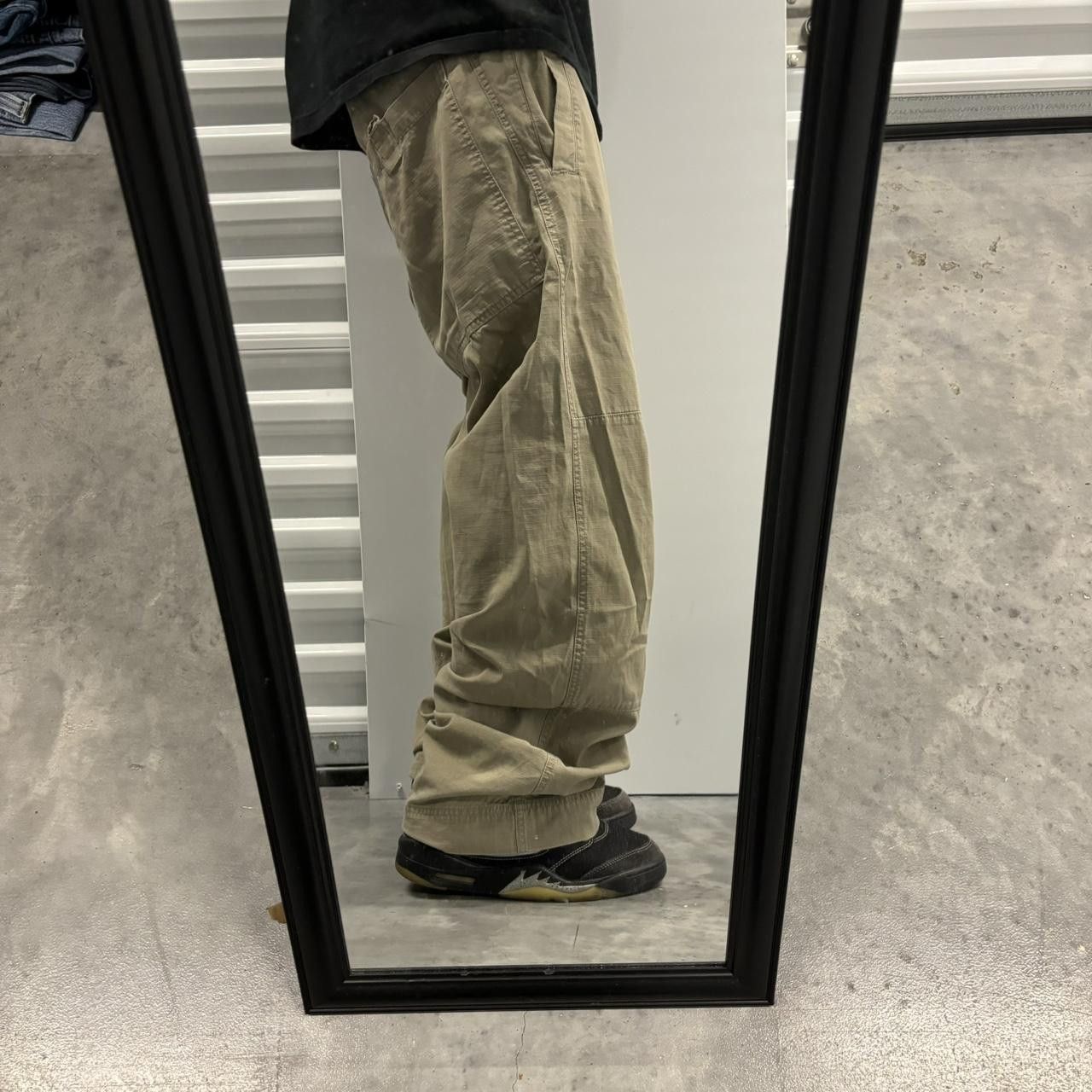Japanese Brand × Vintage Crazy Vintage Y2K/2000s Baggy Tan Khaki Skater Style Pants! Size US 33 - 2 Thumbnail