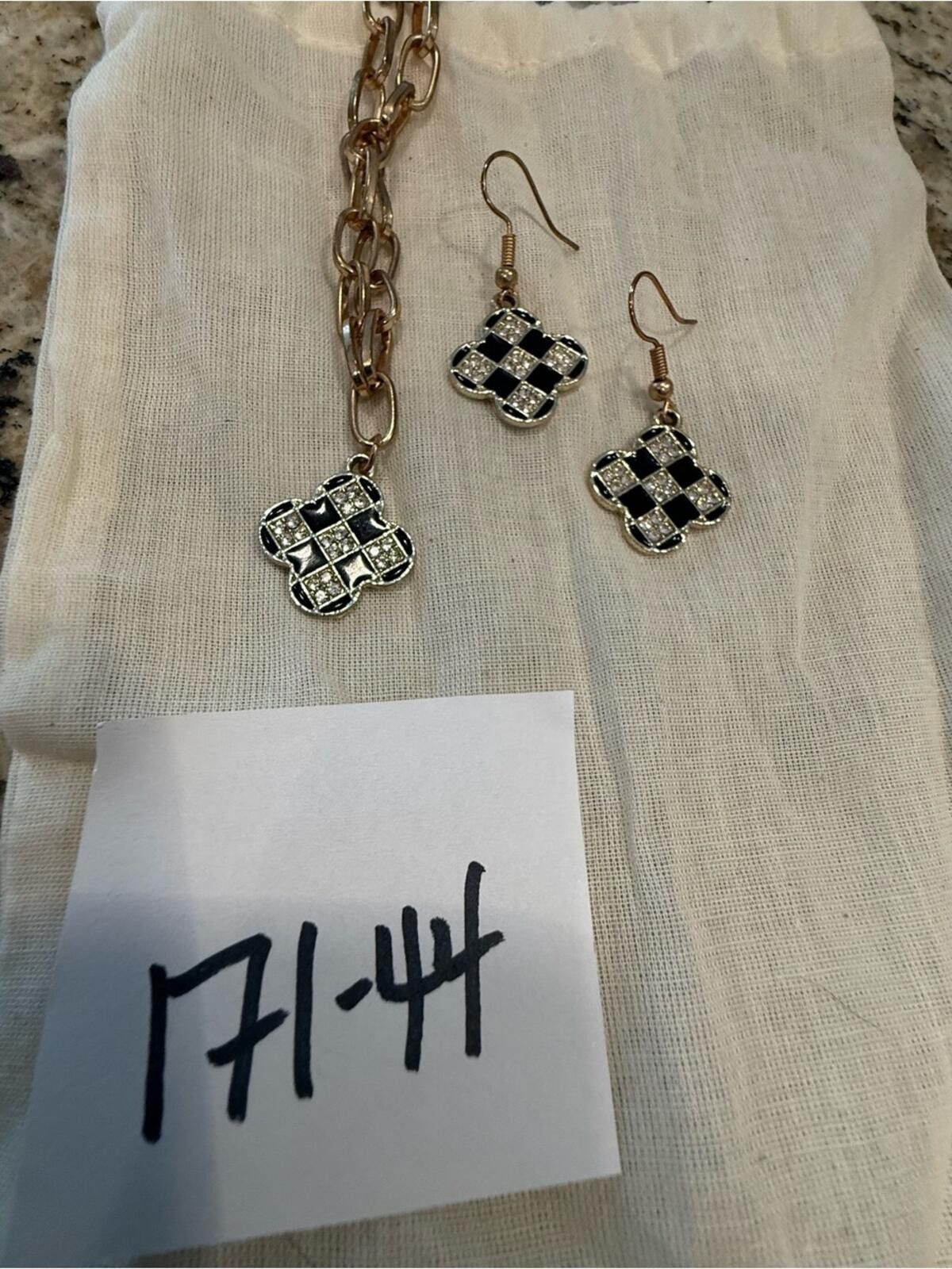 Other Checkered black & rhinestone clover necklace & earring set Size ONE SIZE - 6 Thumbnail