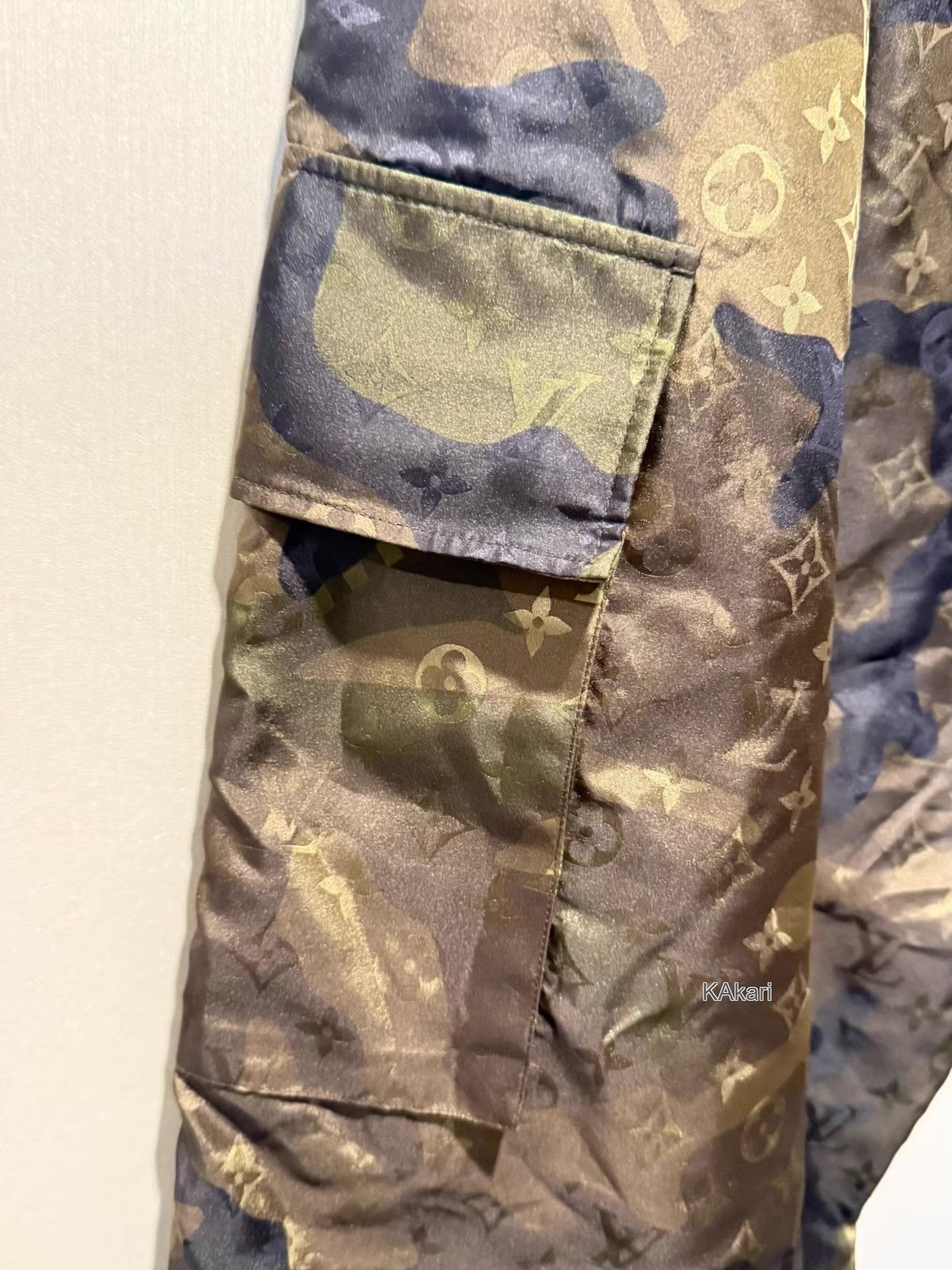 Louis Vuitton Multi Camouflage Cargo Pants Size 36 Size US 36 / EU 52 - 4 Thumbnail