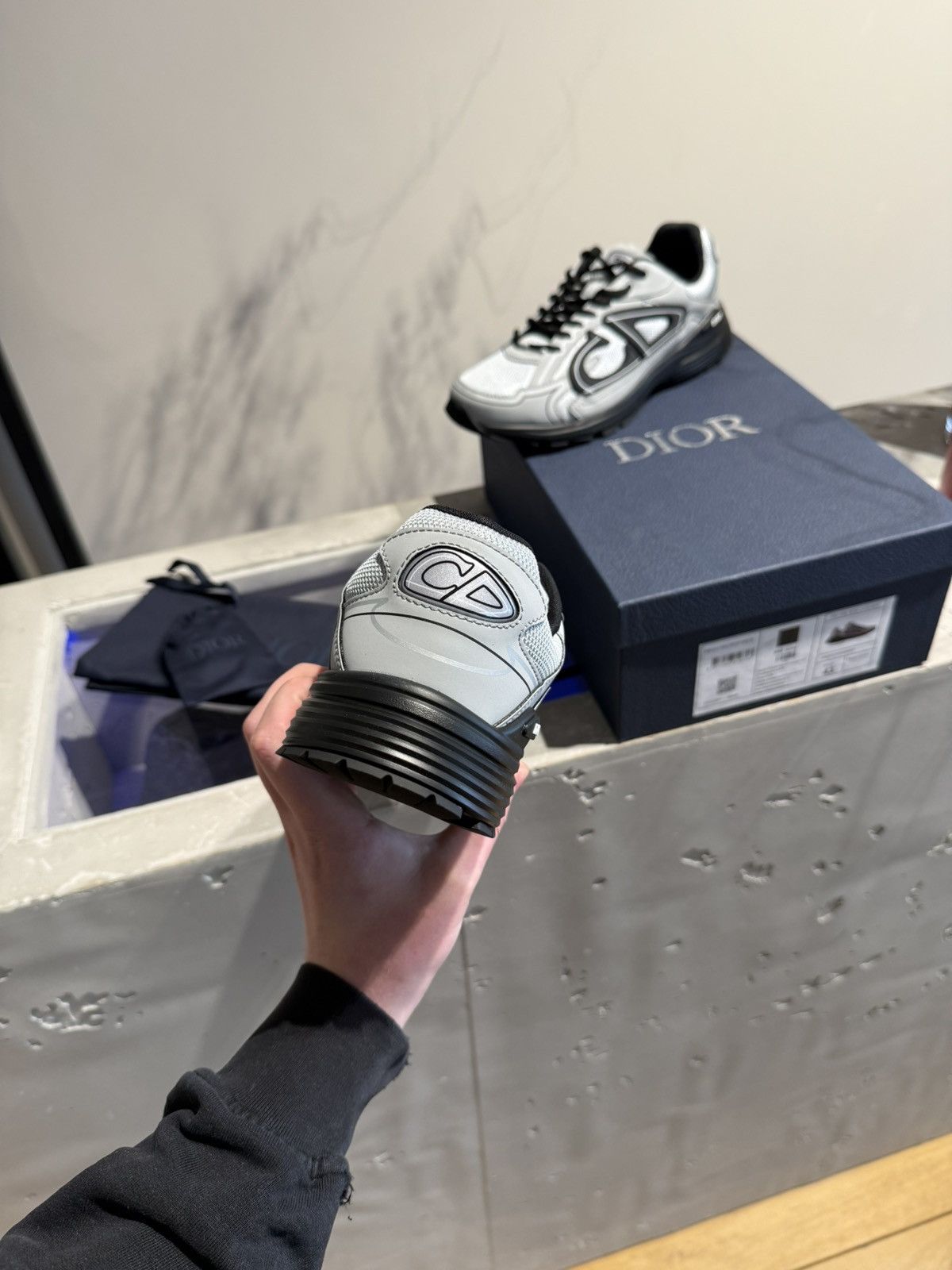 Dior BNWT Dior B30 Sneaker Size US 10 / EU 43 - 4 Thumbnail