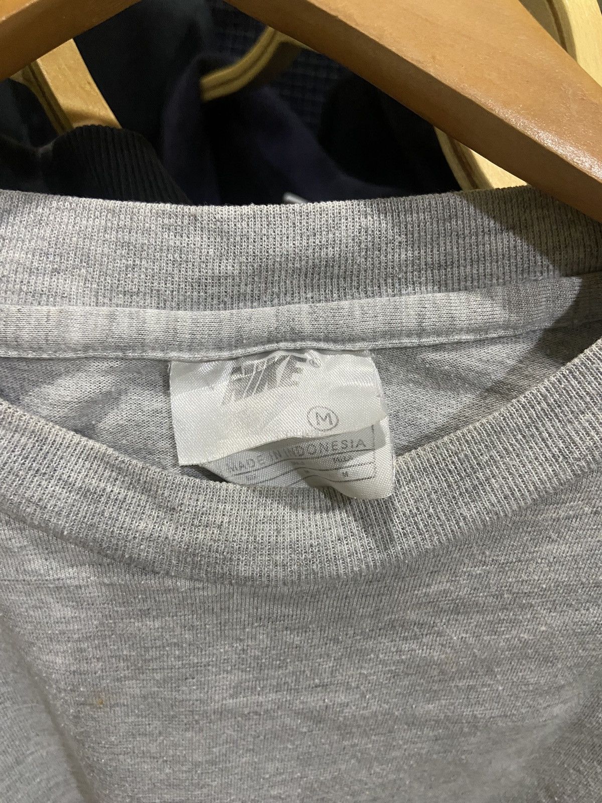 Nike VINTAGE 90S NIKE TEE Size US M / EU 48-50 / 2 - 2 Thumbnail