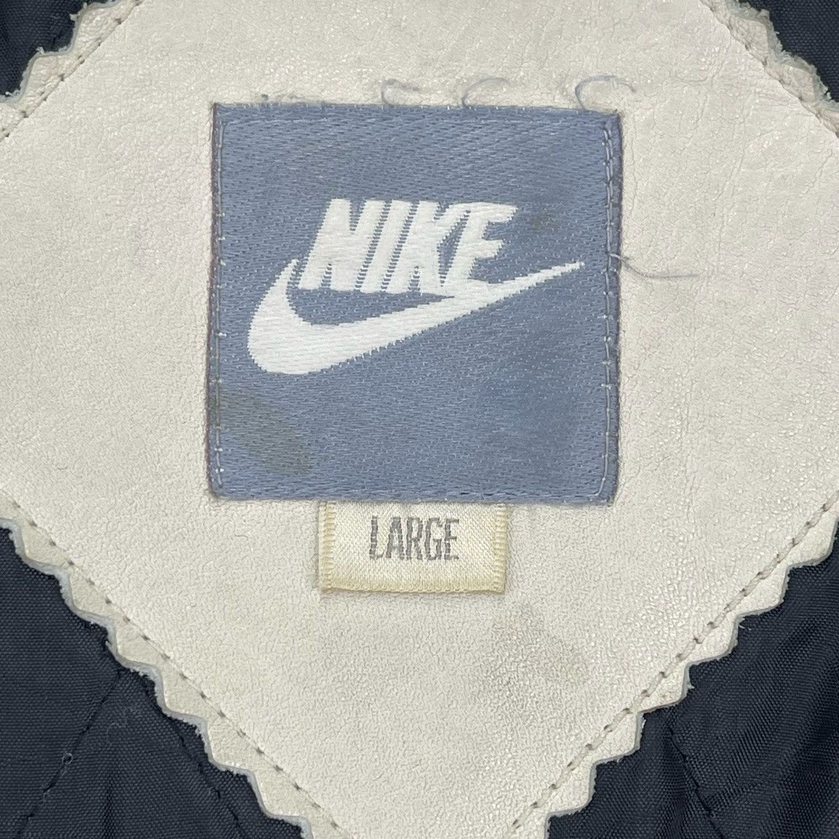 Nike Vintage Nike Varsity Jacket Size US L / EU 52-54 / 3 - 8 Thumbnail