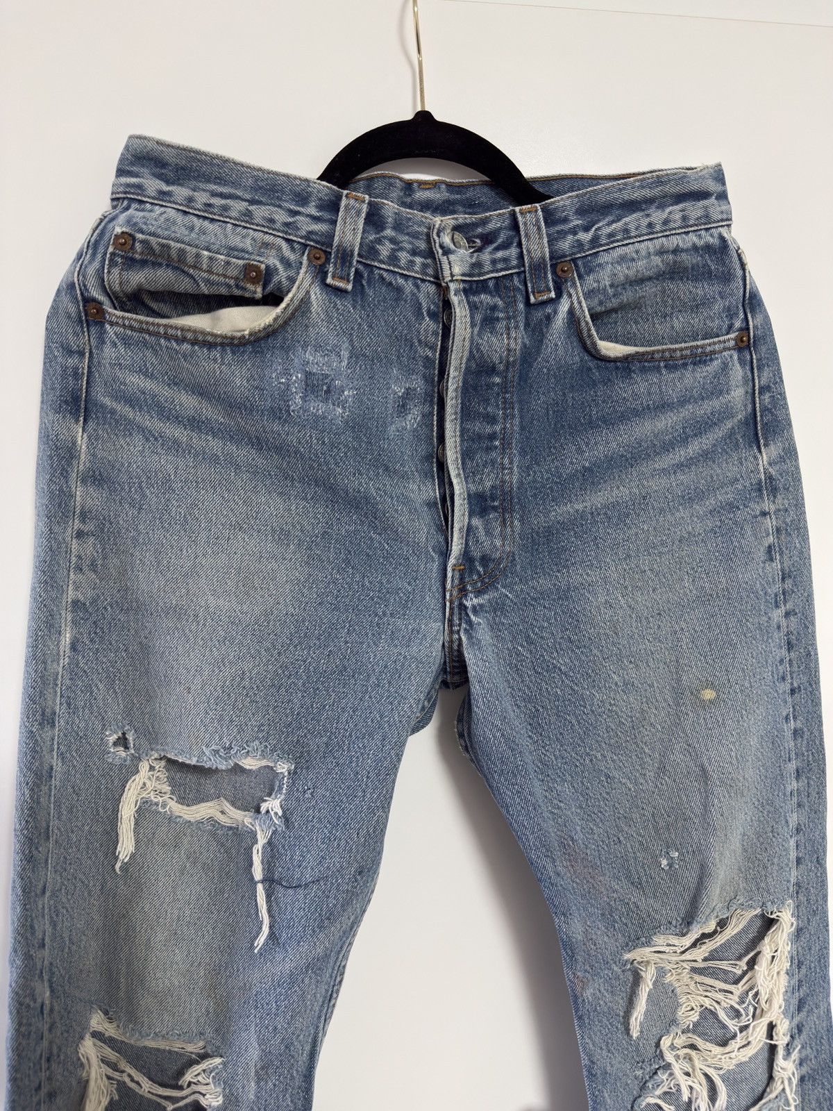 Levi's Vintage Clothing Vintage Levis 501 552 button Made in USA Size US 31 - 2 Thumbnail