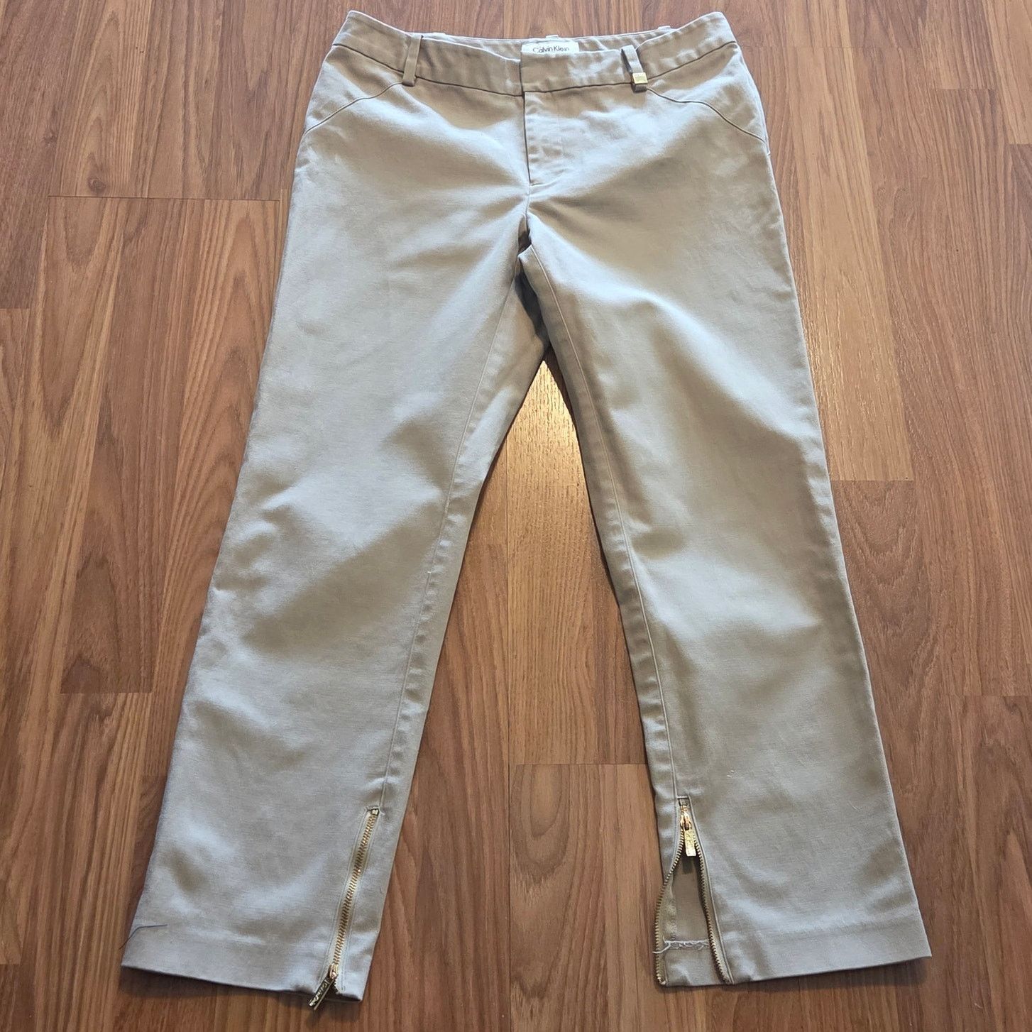 Calvin Klein Chic Calvin Klein Petites Cream Pants - Size 6P Size 28" / US 6 / IT 42 - 3 Thumbnail