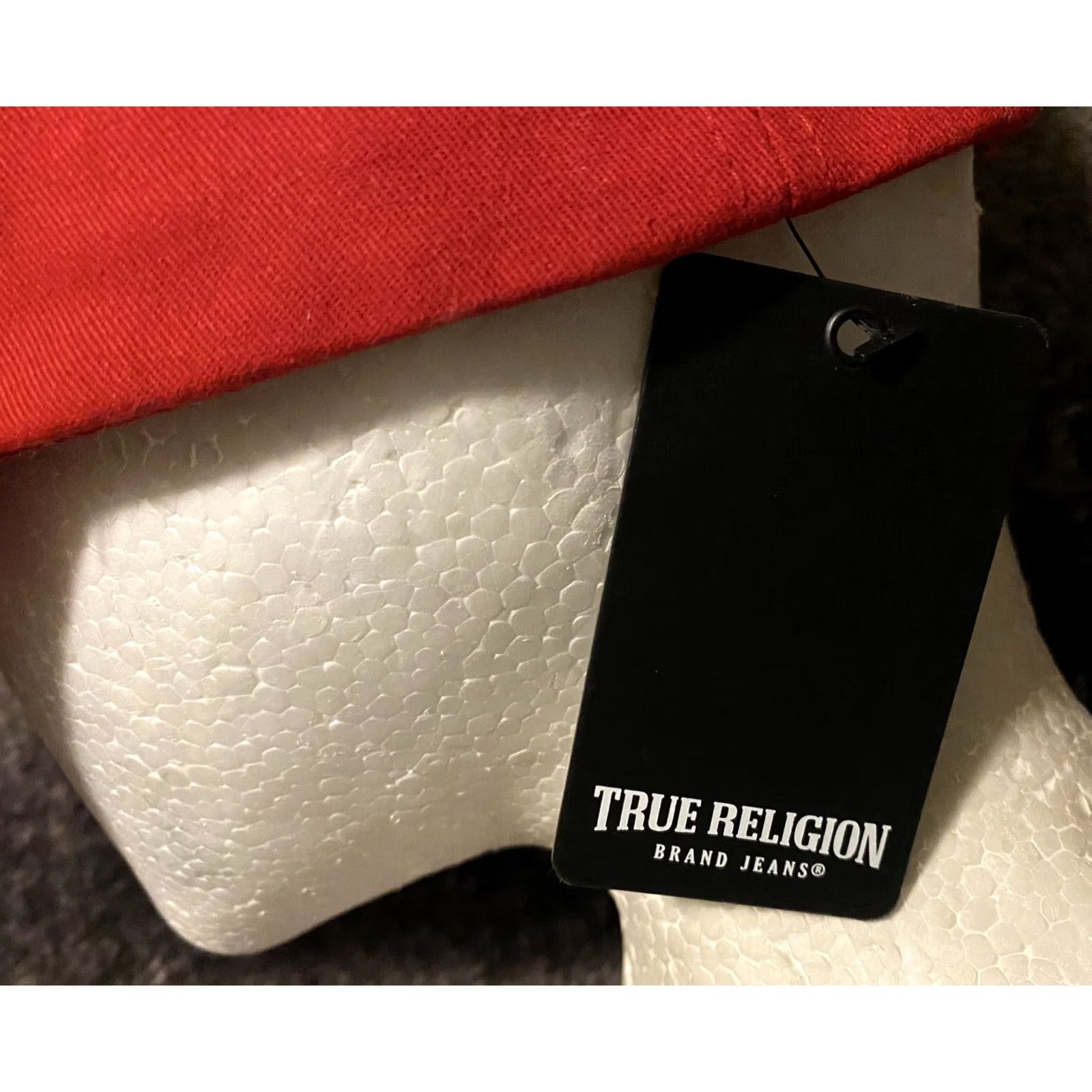 True Religion NWT True Religion Horseshoe Logo Hat Red/Black Logo Cap Snapback Adjustable Size ONE SIZE - 5 Thumbnail