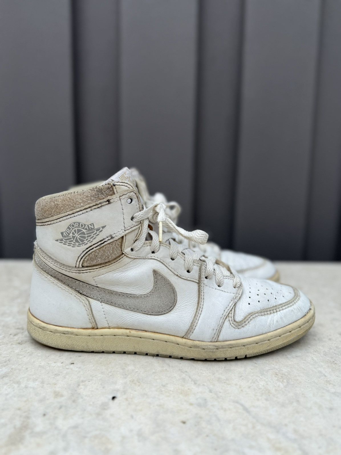 Shoe Neutral Grey 1985 1985 Jordan 'Natural Grey' Custom – KICKSBYN8