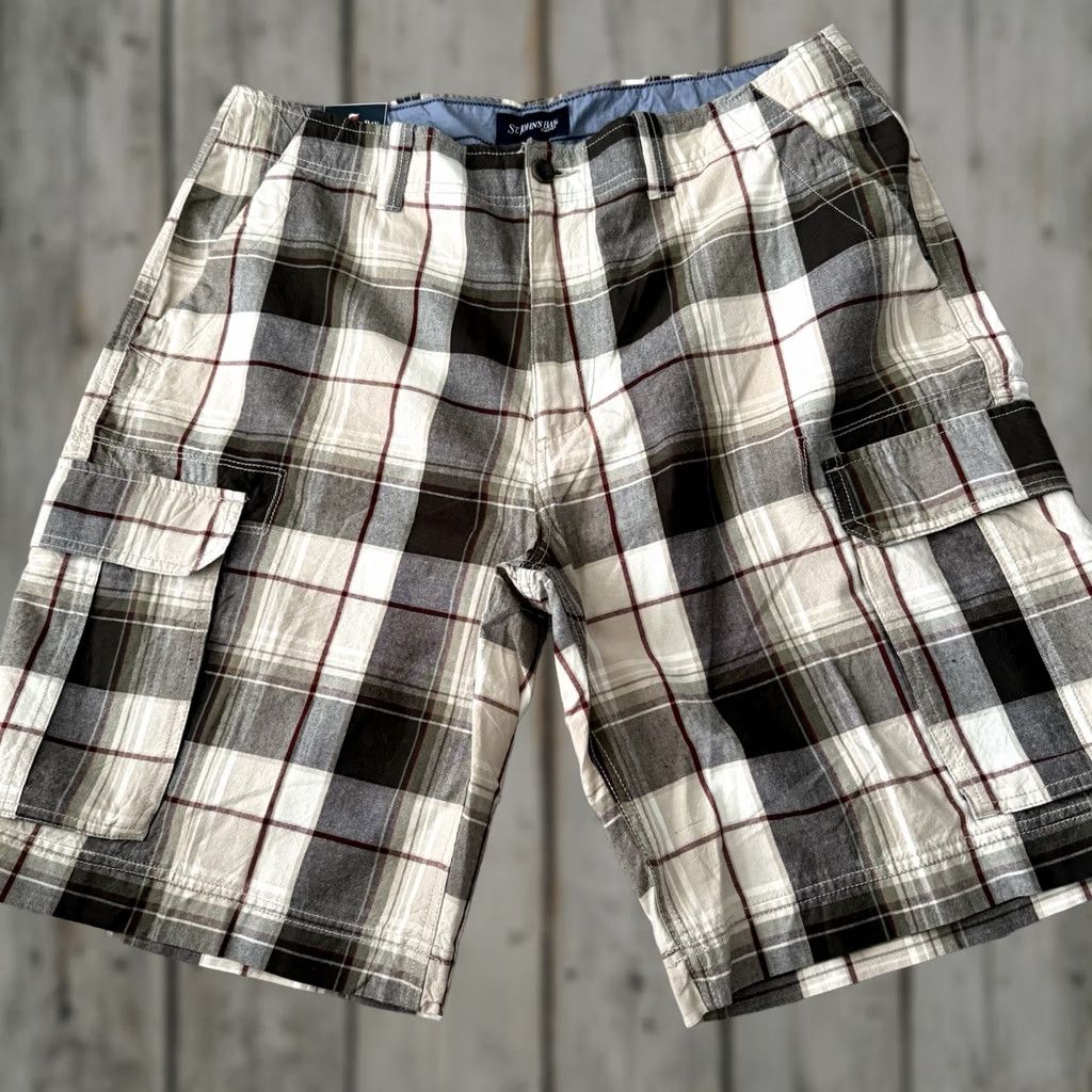 Vintage St John's Bay Madras Cargo Shorts Mens 38 Brown Plaid 100% Cotton NEW Regular Fit Flat Front Cargo Pocket Casual Summer Women? Mens Size US 38 / EU 54 - 1 Thumbnail
