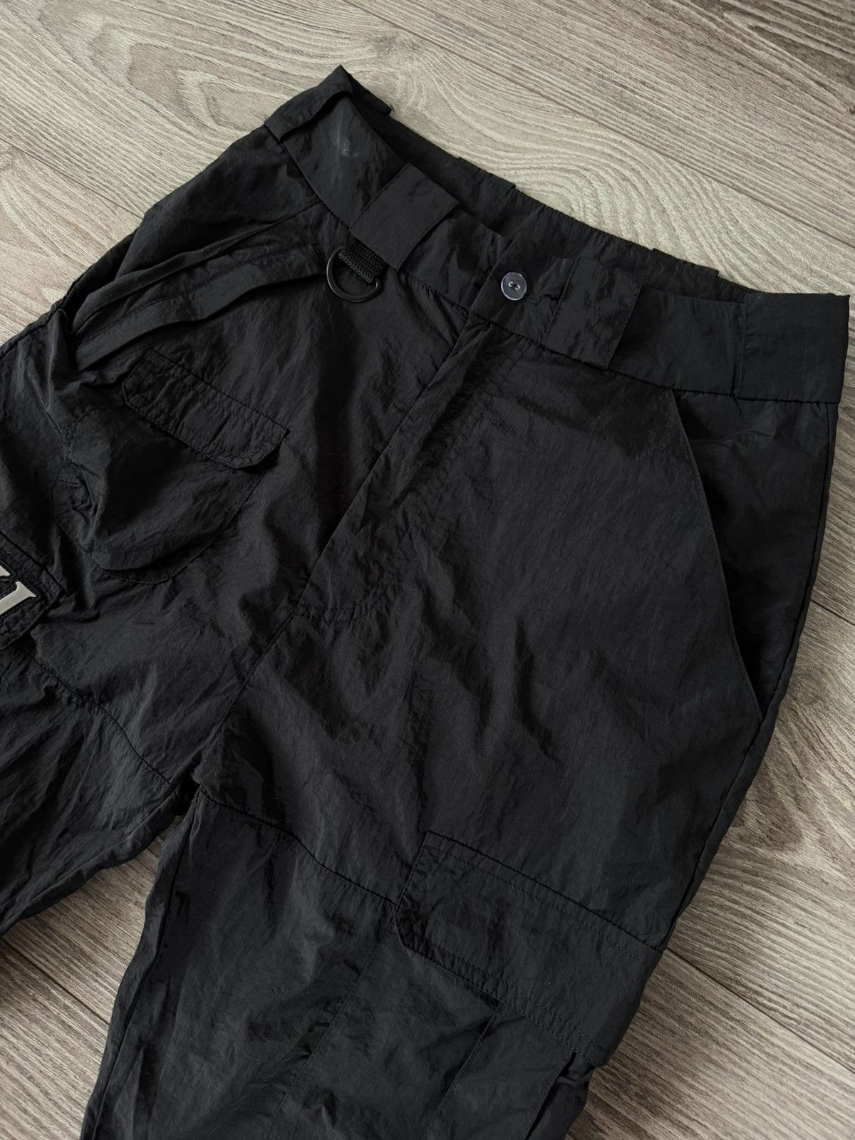 Karl Kani Karl Kani Embroidered Logo Nylon Rap Black Unisex Joggers Size US 30 / EU 46 - 15 Thumbnail
