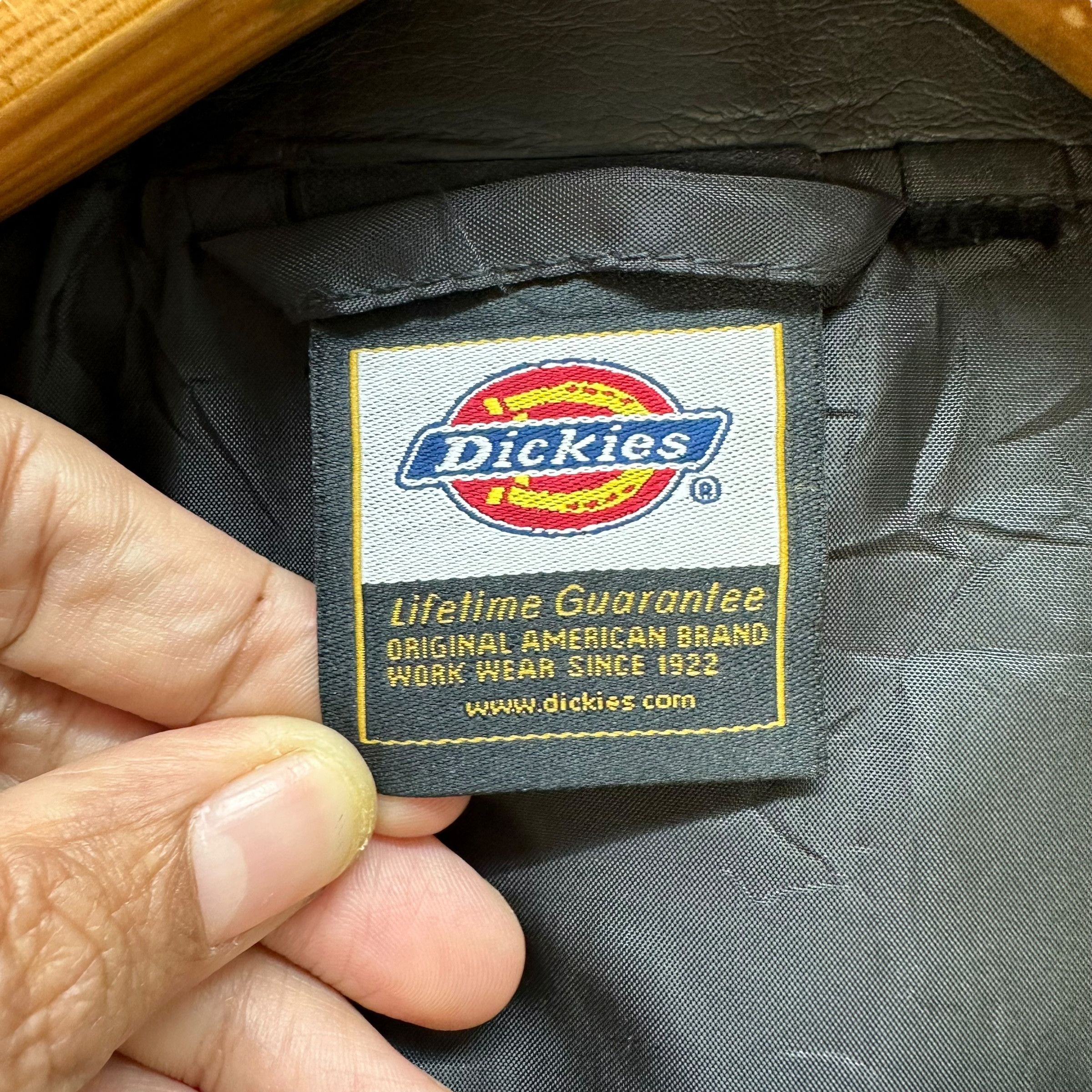 Dickies Vintage DICKIES Texas Maroon Puffer Vest #A78-1903 Size US M / EU 48-50 / 2 - 10 Thumbnail