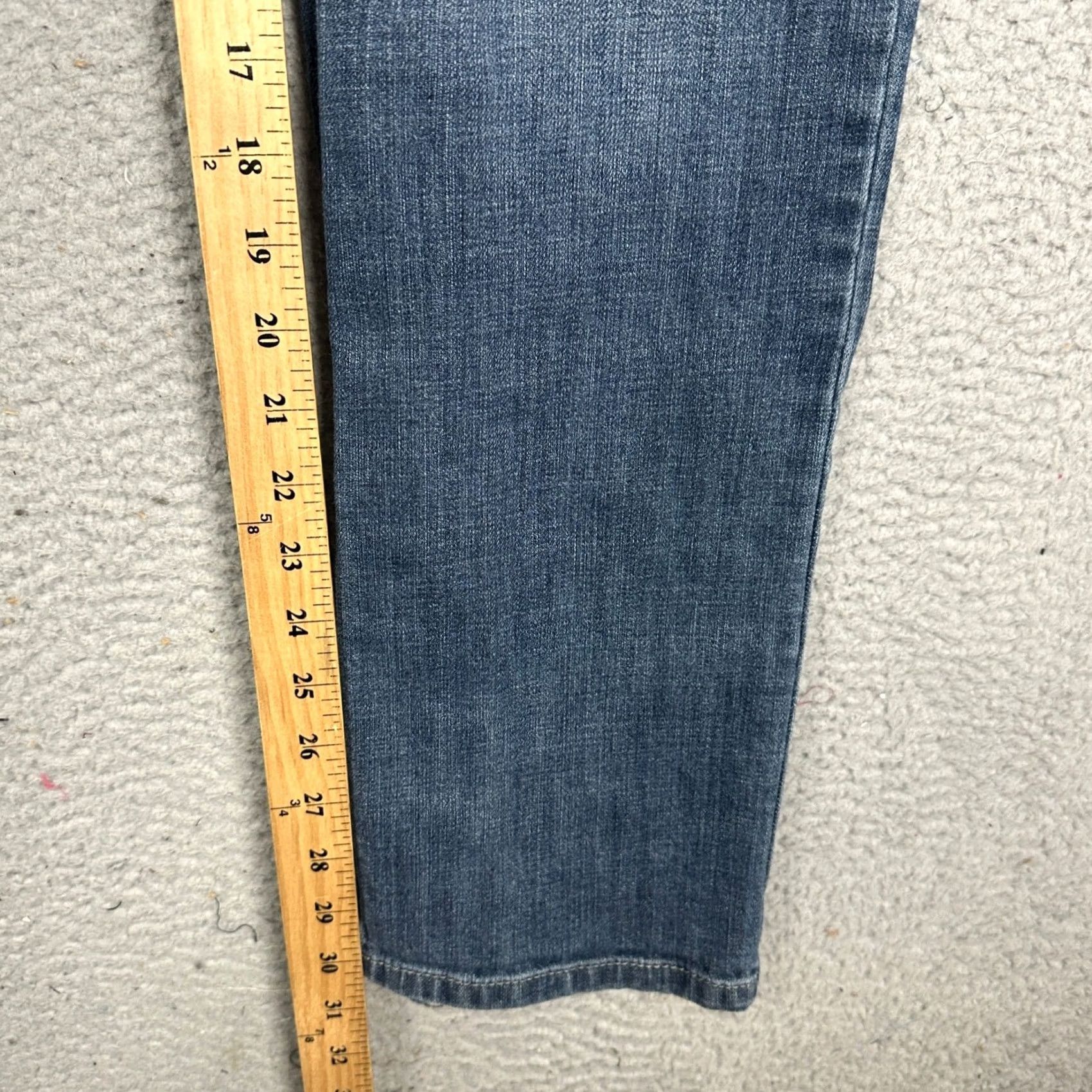 Buffalo David Bitton Buffalo David Bitton Jackson X Jeans Mens 34X32 Blue Straight Leg Jeans EUC Size US 34 / EU 50 - 6 Thumbnail