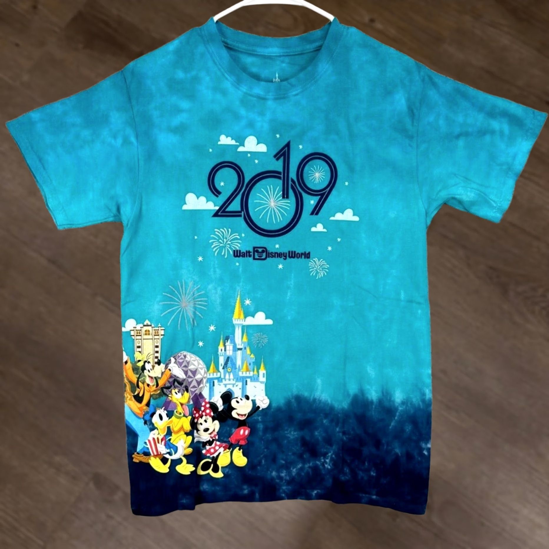 Disney Disney T-Shirt Unisex Medium Blue Cotton Tie Dye Graphic Mickey Friends Tee 2019 Size US M / EU 48-50 / 2 - 1 Thumbnail