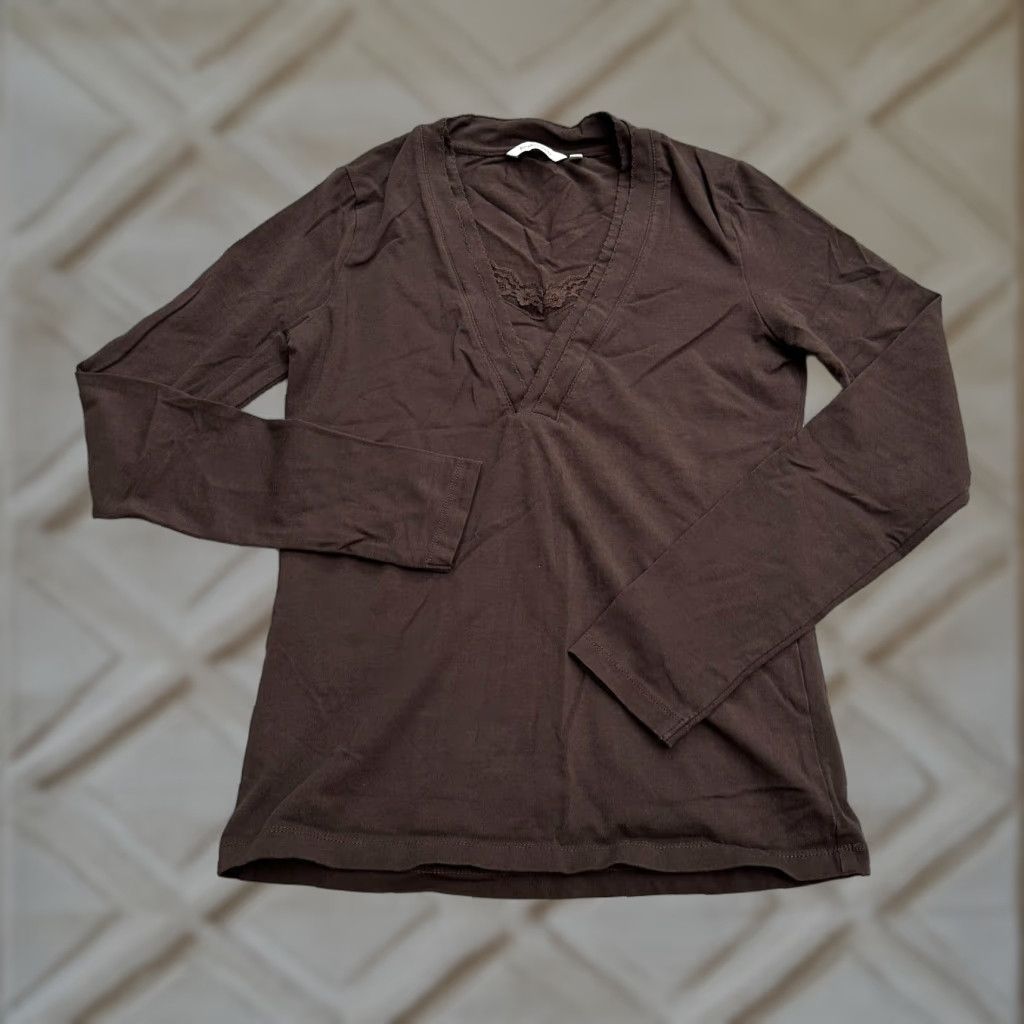 Vintage Bossini Shirt Ladies S Brown Lace Knit V-Neck Long Sleeve Casual Everyday Regular Womens Brown Lace Knit Top Size S / US 4 / IT 40 - 1 Thumbnail