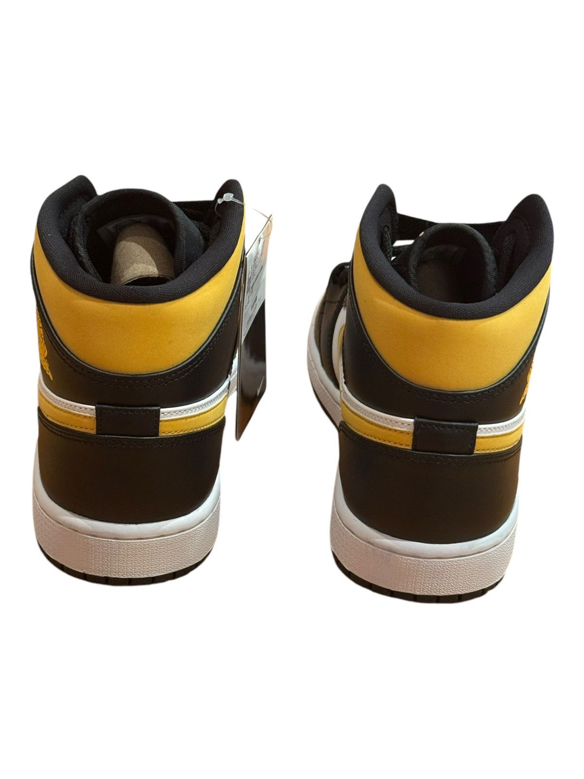 Jordan Brand × Nike Jordan 1 Mid ‘White Pollen Black’ Size US 9 / EU 42 - 4 Thumbnail