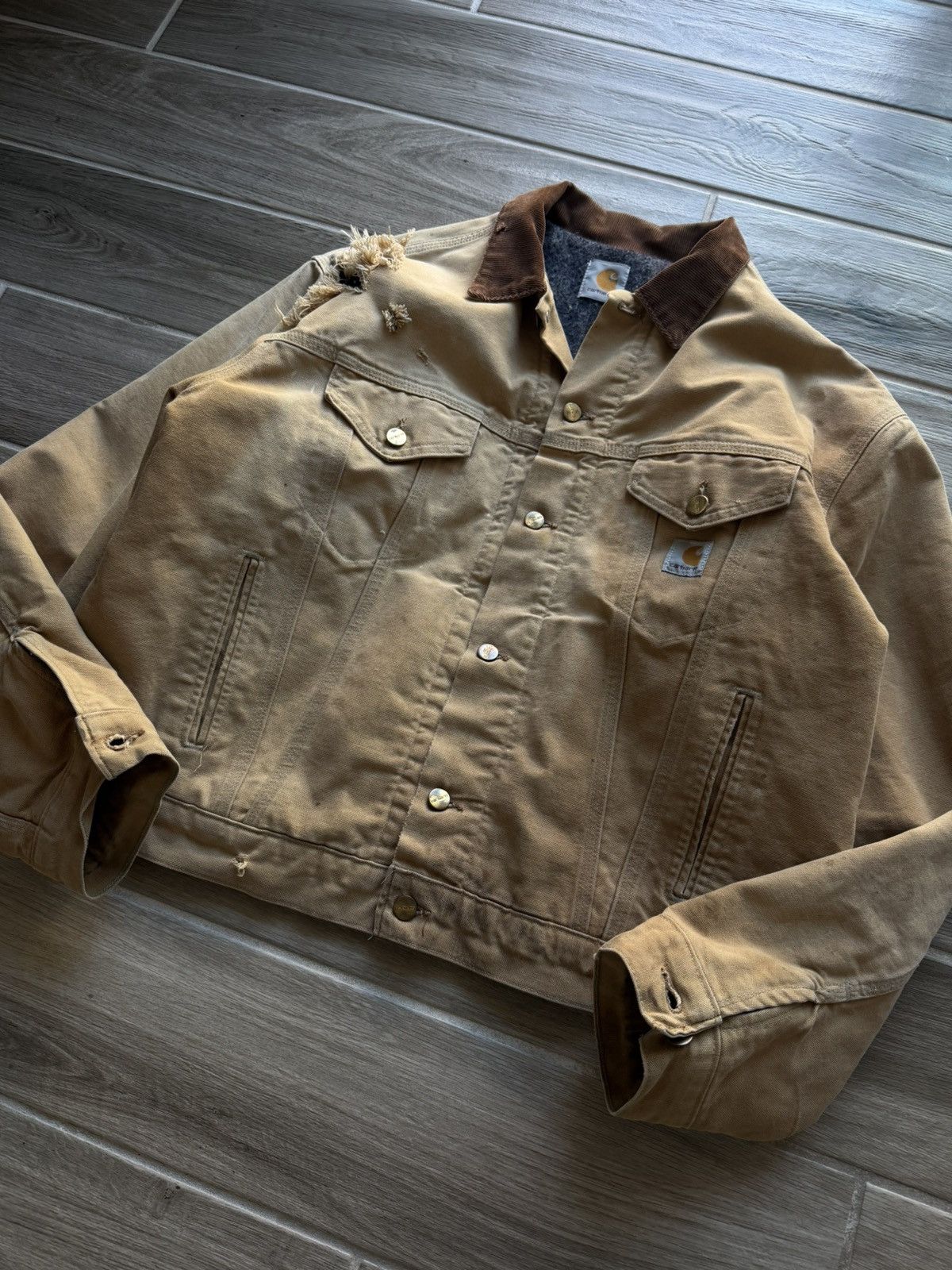 Carhartt Crazy Rare Vintage Distressed Carhartt Button WorkwearJacket Size US L / EU 52-54 / 3 - 6 Thumbnail