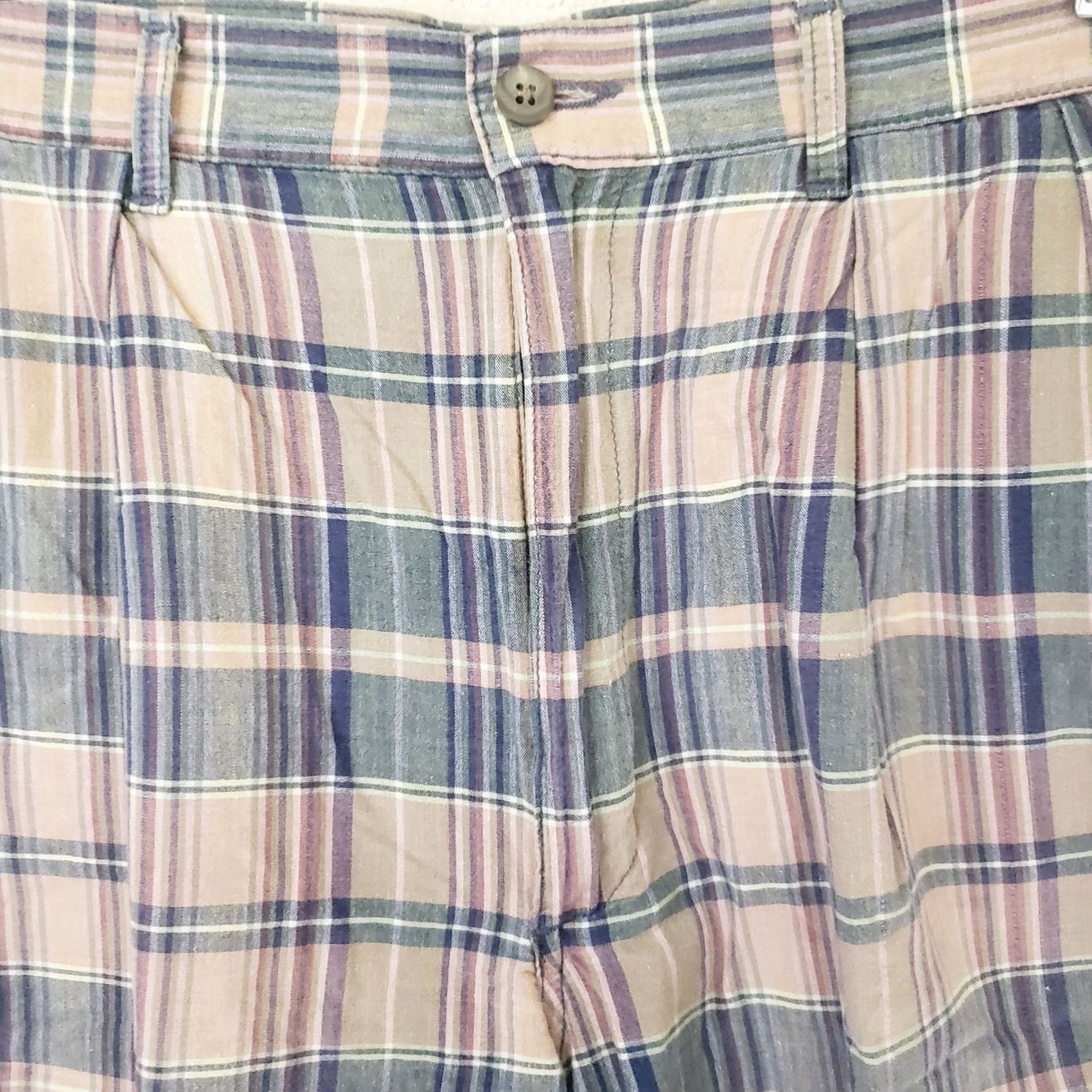 Polo Ralph Lauren Polo Ralph Lauren Madras Plaid Shorts Bermuda 34 Men Multicolor Plaid Cotton Slim Fit Belt Loops Pockets Shirt Casual Summer Spring Fall Mens Size US S / EU 44-46 / 1 - 4 Thumbnail