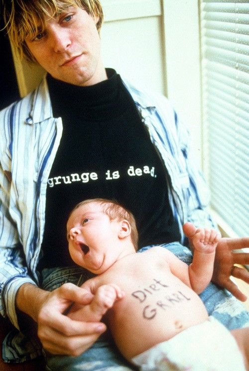 Vintage “Grunge Is Dead” tshirt Size US S / EU 44-46 / 1 - 1 Thumbnail