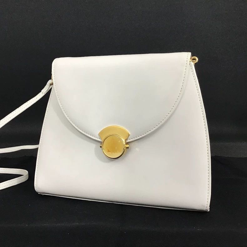 Givenchy Givenchy Vintage Gold Buckle Kelly Bag Small Bag, Crossbod Size ONE SIZE - 1 Thumbnail