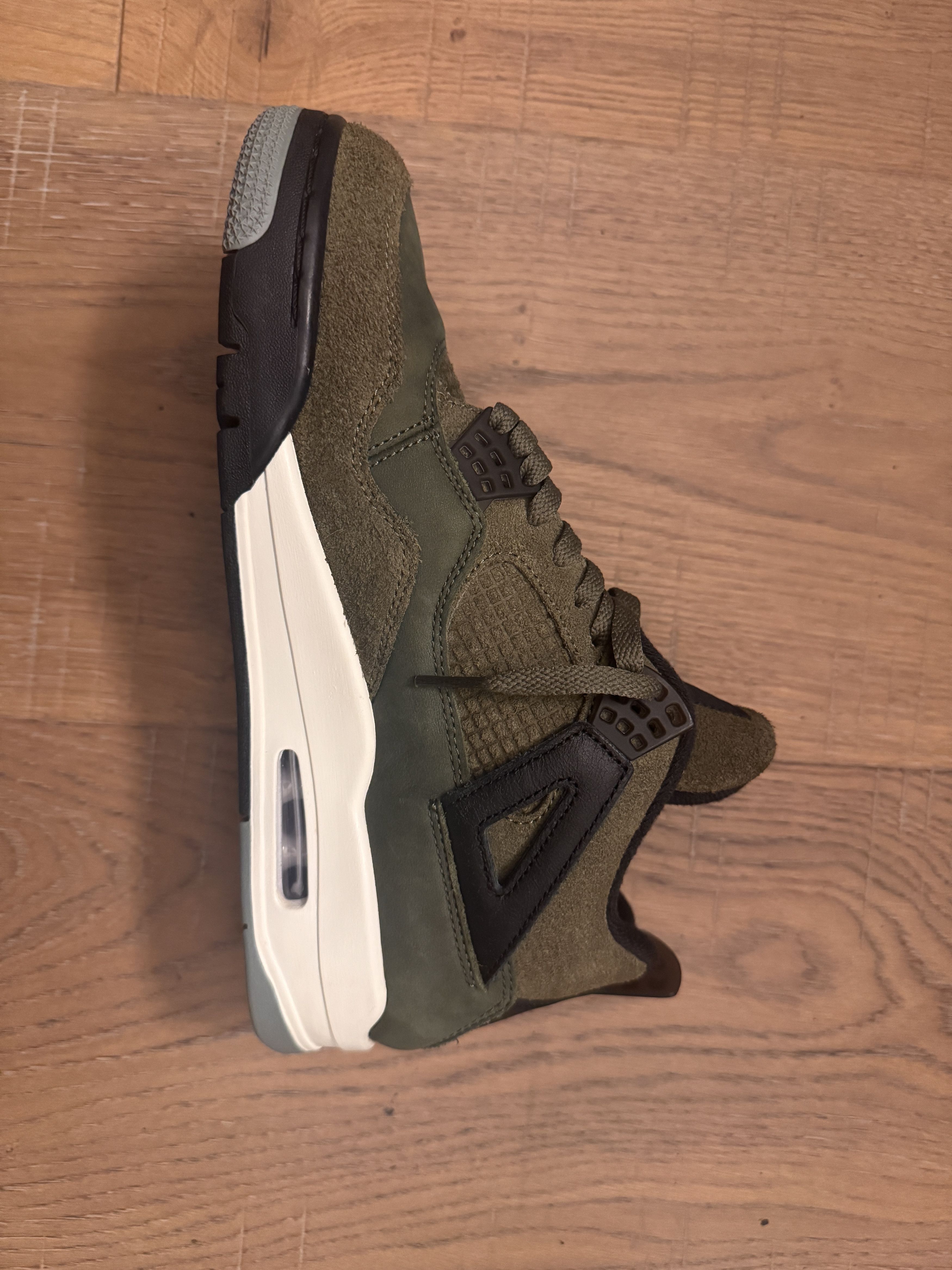 Jordan Brand × Nike Jordan 4 Olive Craft Special Edition Size US 9 / EU 42 - 3 Thumbnail