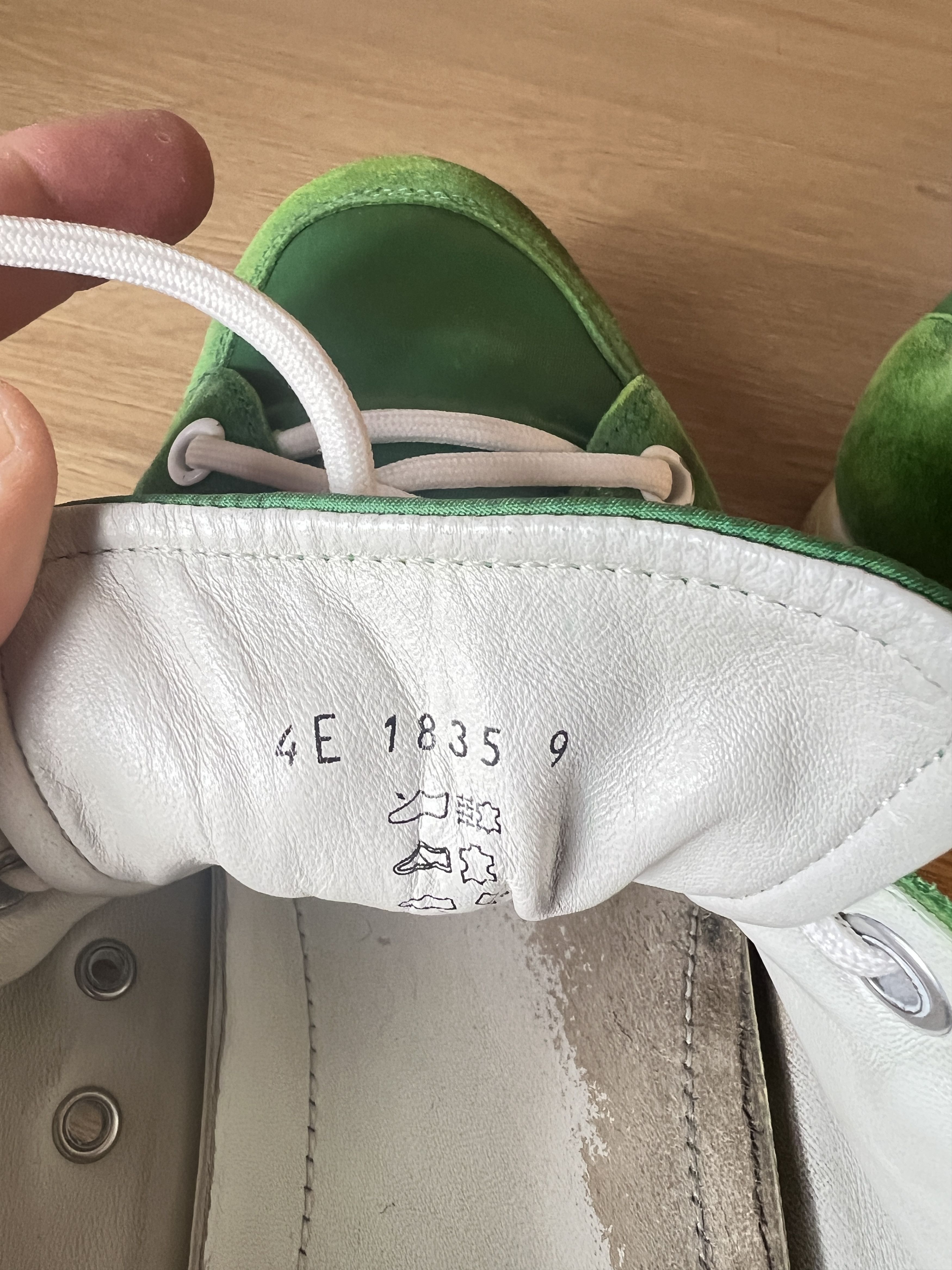 Prada PRADA SNEAKERS GREEN RED TAB Size US 9 / EU 42 - 8 Thumbnail