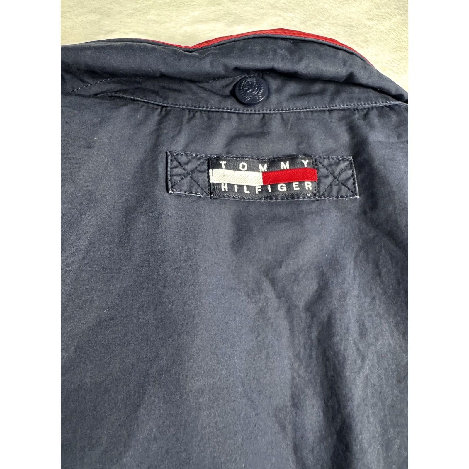 Tommy Hilfiger VINTAGE Tommy Hilfiger Jacket Mens Large Navy Blue Red Fleece Lined Windbreaker 90s Size US L / EU 52-54 / 3 - 5 Thumbnail