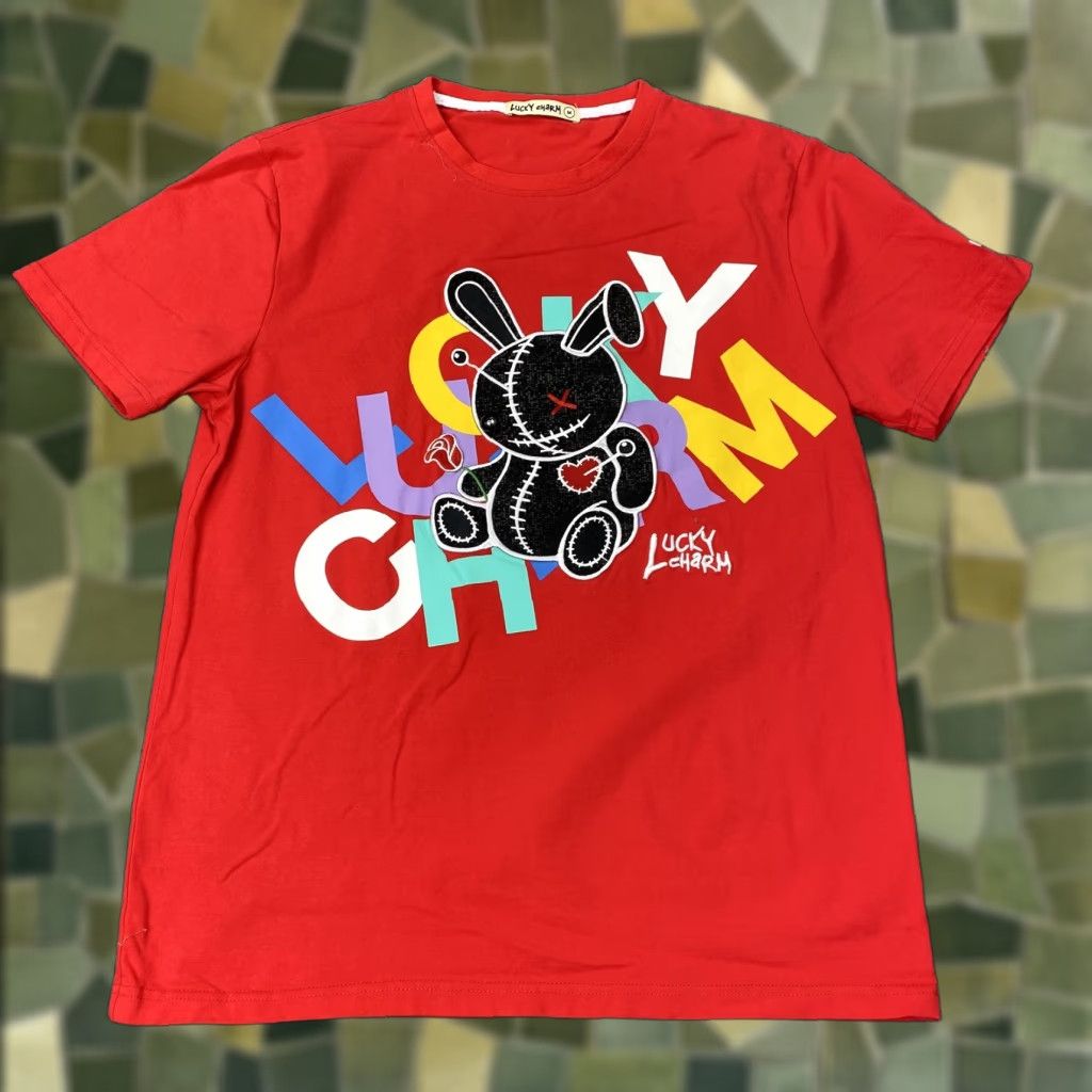 Vintage Lucky Charms Red Graphic Bunny T-Shirt Mens Medium Streetwear Size US M / EU 48-50 / 2 - 1 Thumbnail