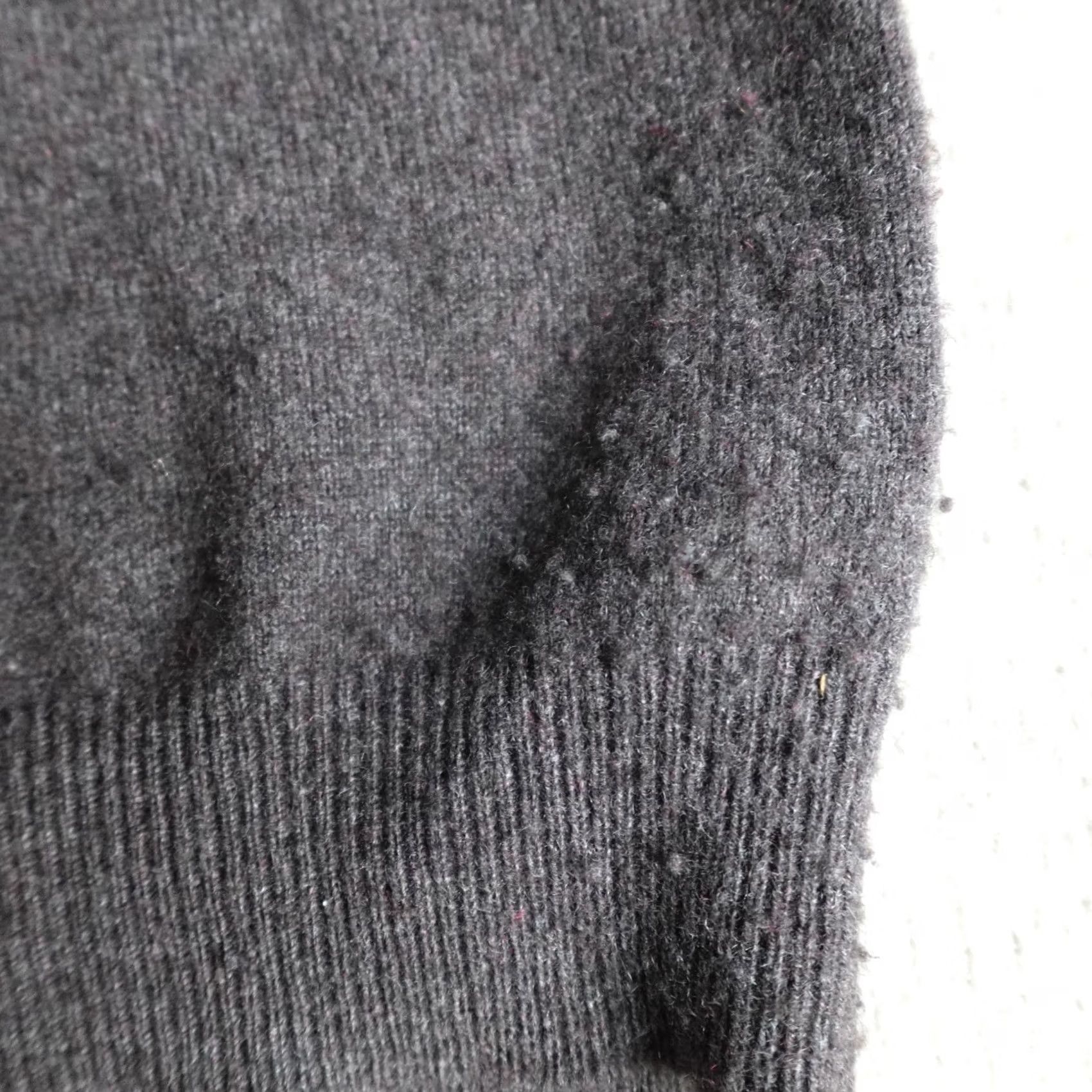 Club Room VINTAGE: No? (Excluded) Club Room Sweater Mens Regular M Brown Cashmere V-Neck Pullover Knit - WAIT Size US M / EU 48-50 / 2 - 6 Thumbnail
