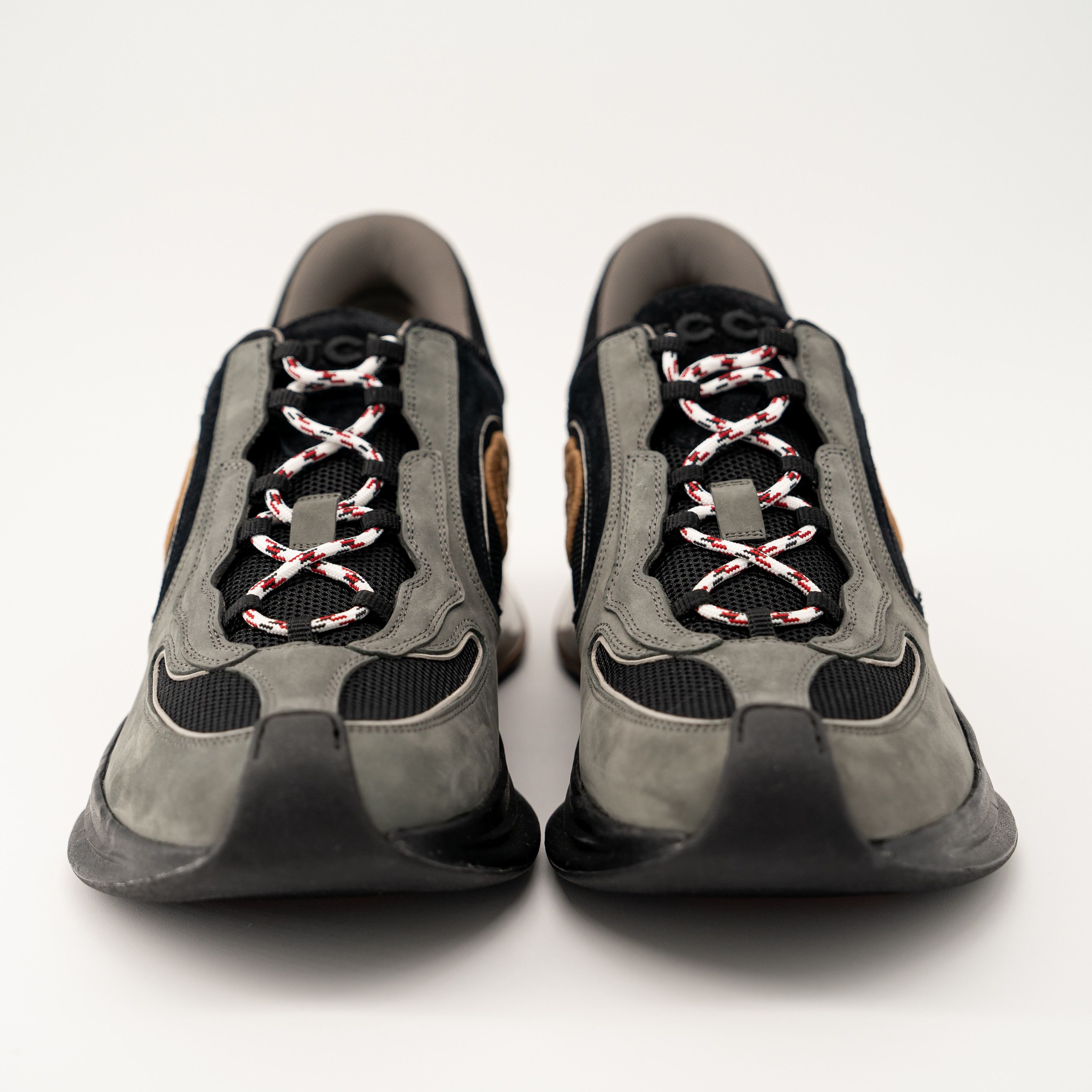 12G 12.5 US Gucci Run Suede Black Grey GG Sneakers
