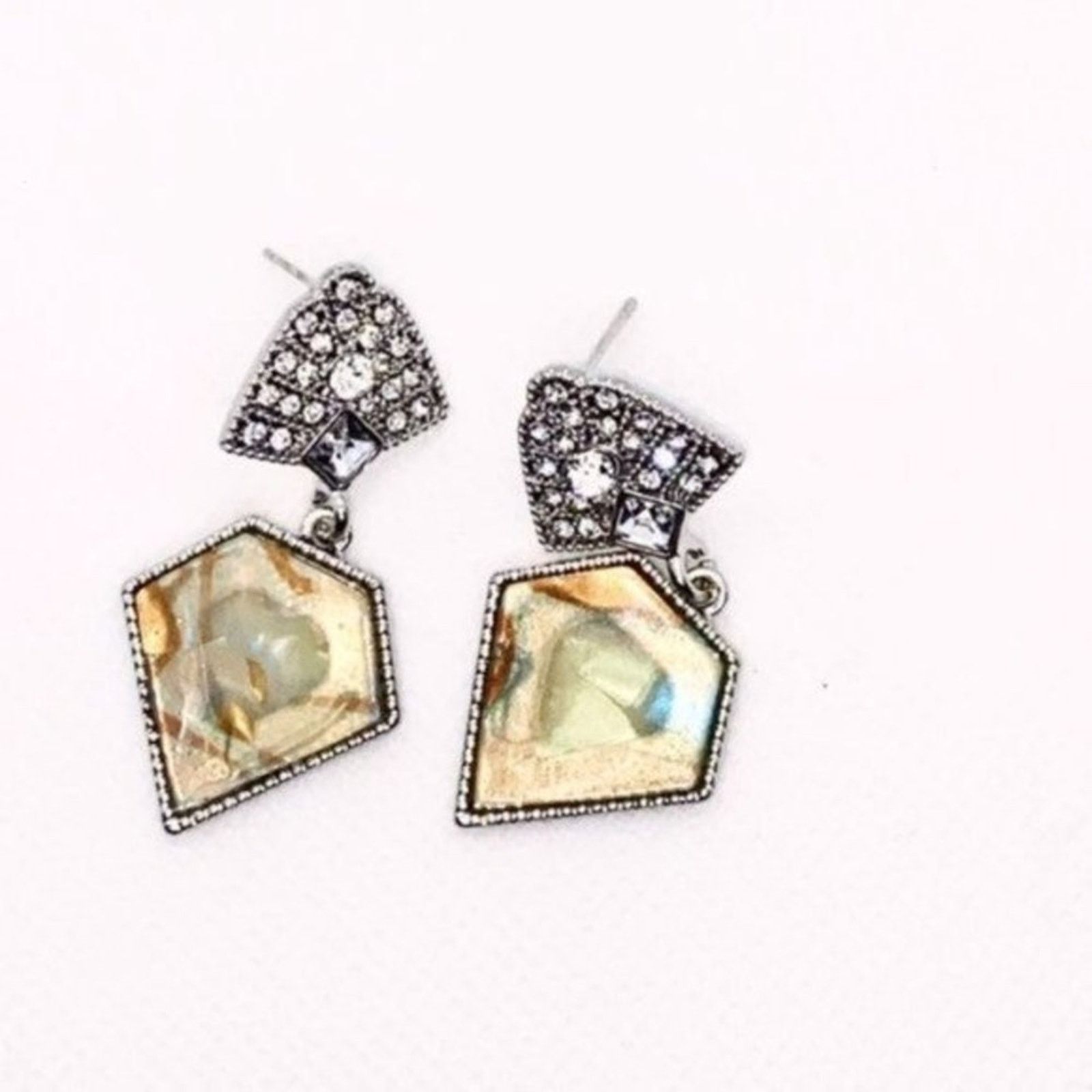 Other NWT Silver Crystal Abalone Colored Dangle Earrings Size ONE SIZE - 2 Thumbnail