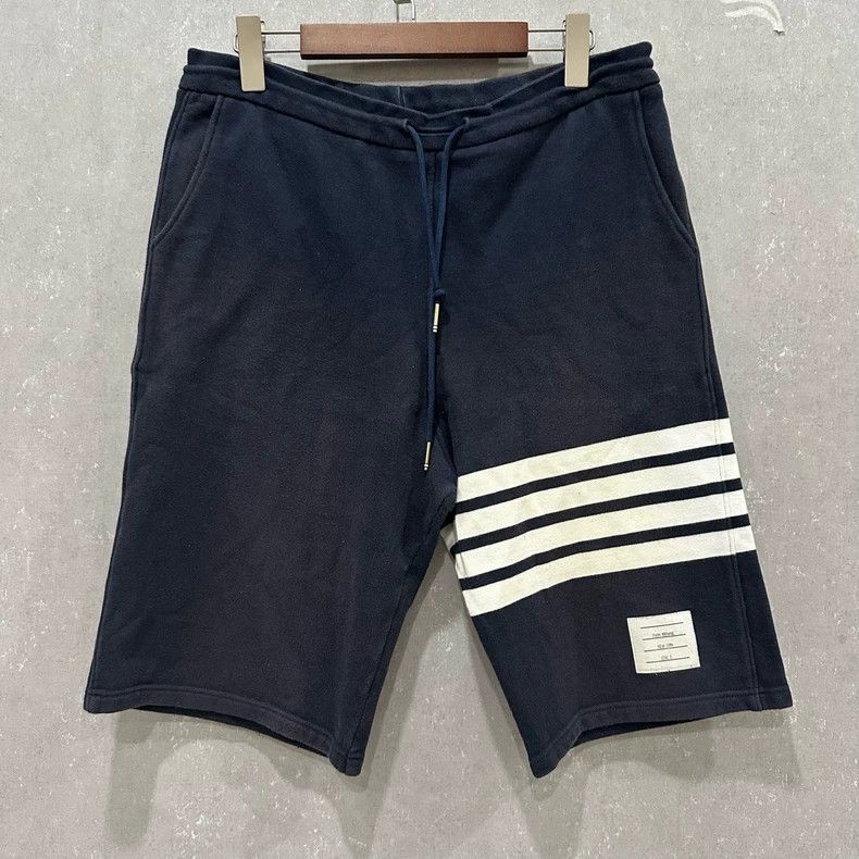 Thom Browne Thom Browne size3 Blue and green shorts Size US 27 - 1 Thumbnail