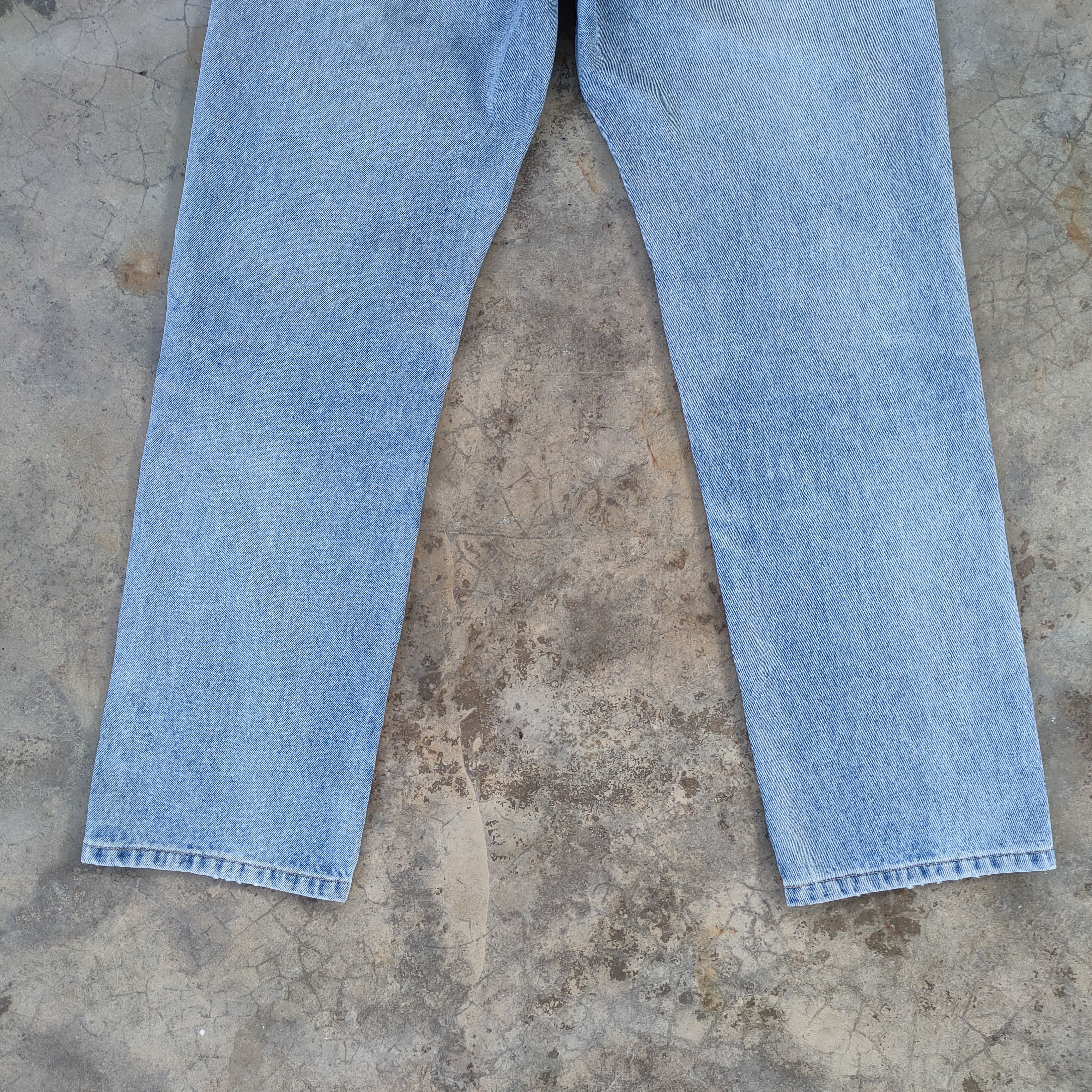 Japanese Brand W31 VINTAGE WASHED DENIM DISTRESSED FADED JEANS PANTS Size US 31 - 11 Thumbnail