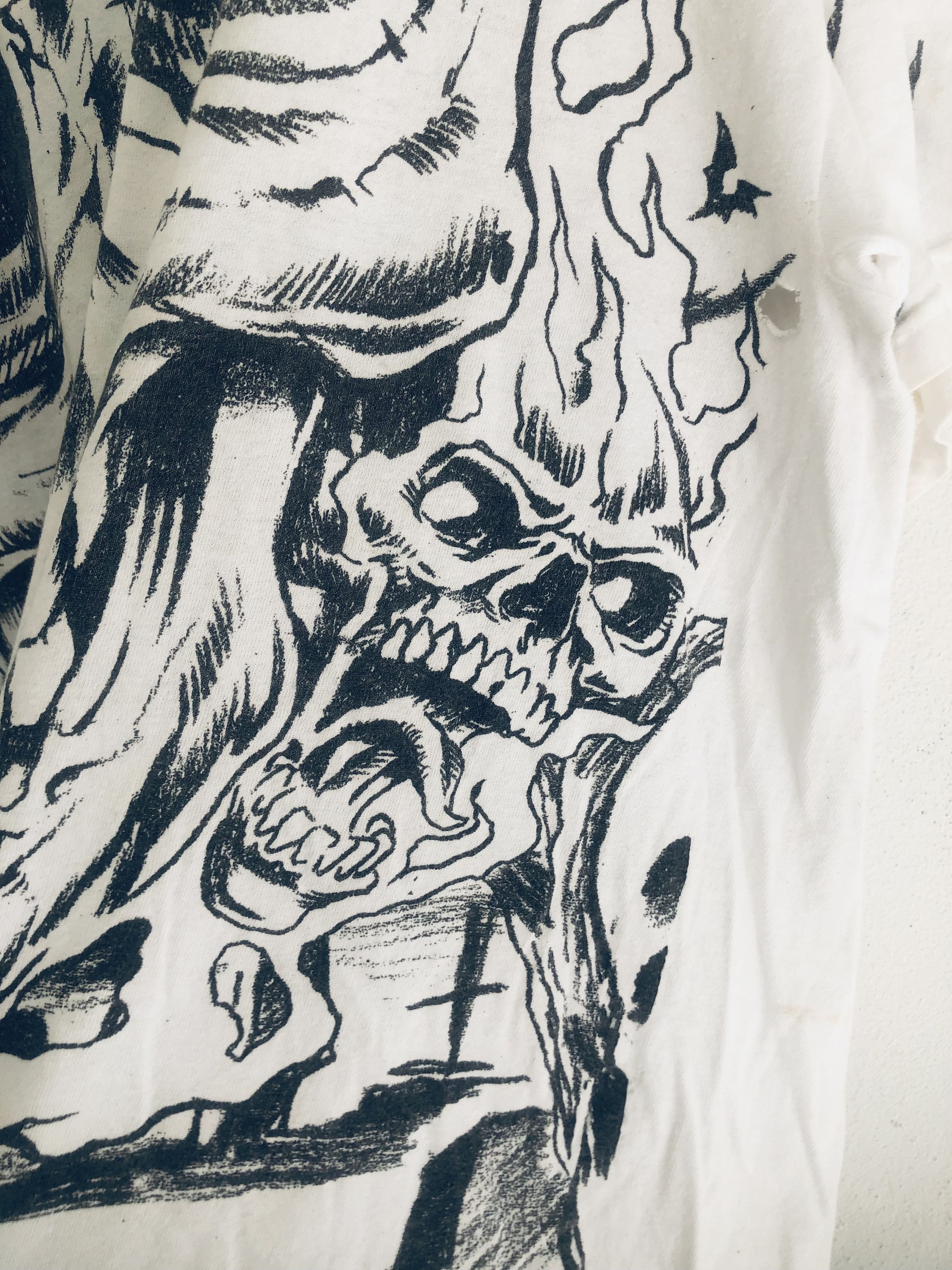 Japanese Brand Vintage Skull Big Logo Hip Hop Designer Fashion Style Size US XL / EU 56 / 4 - 8 Thumbnail