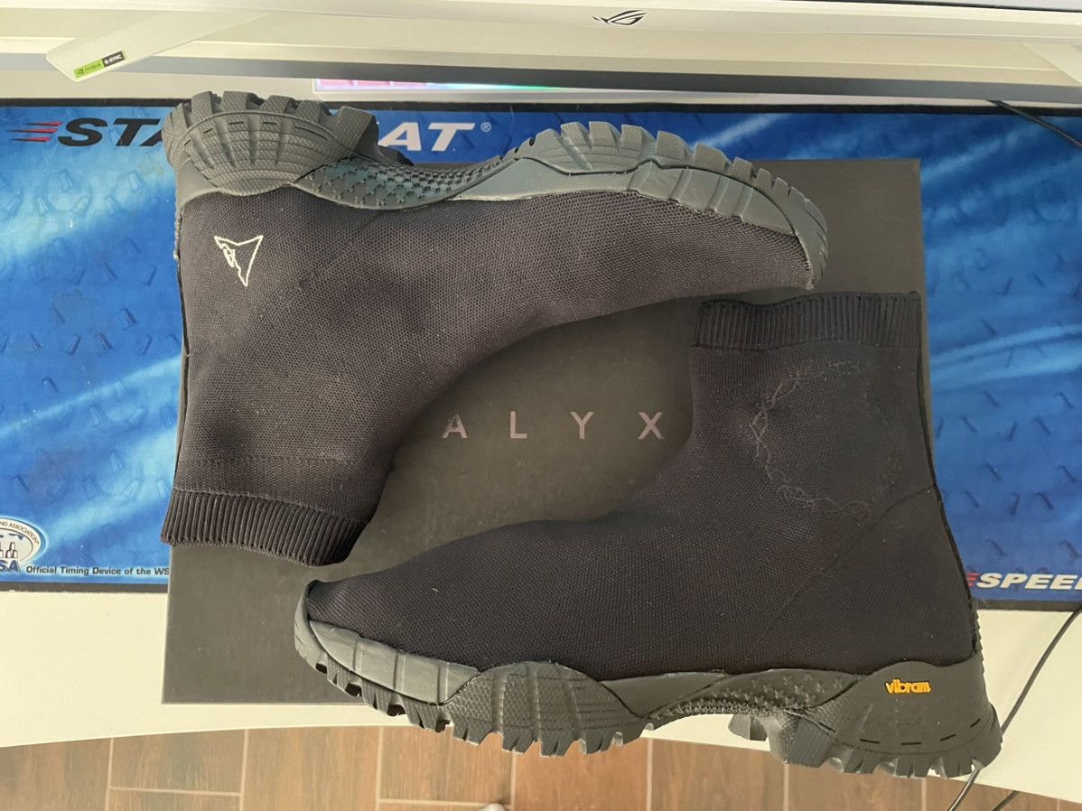 1017 ALYX 9SM × ROA 1017 ALYX 9SM x ROA Black Knit Hiking Boot Size 41 EU Size US 8.5 / EU 41-42 - 1 Thumbnail