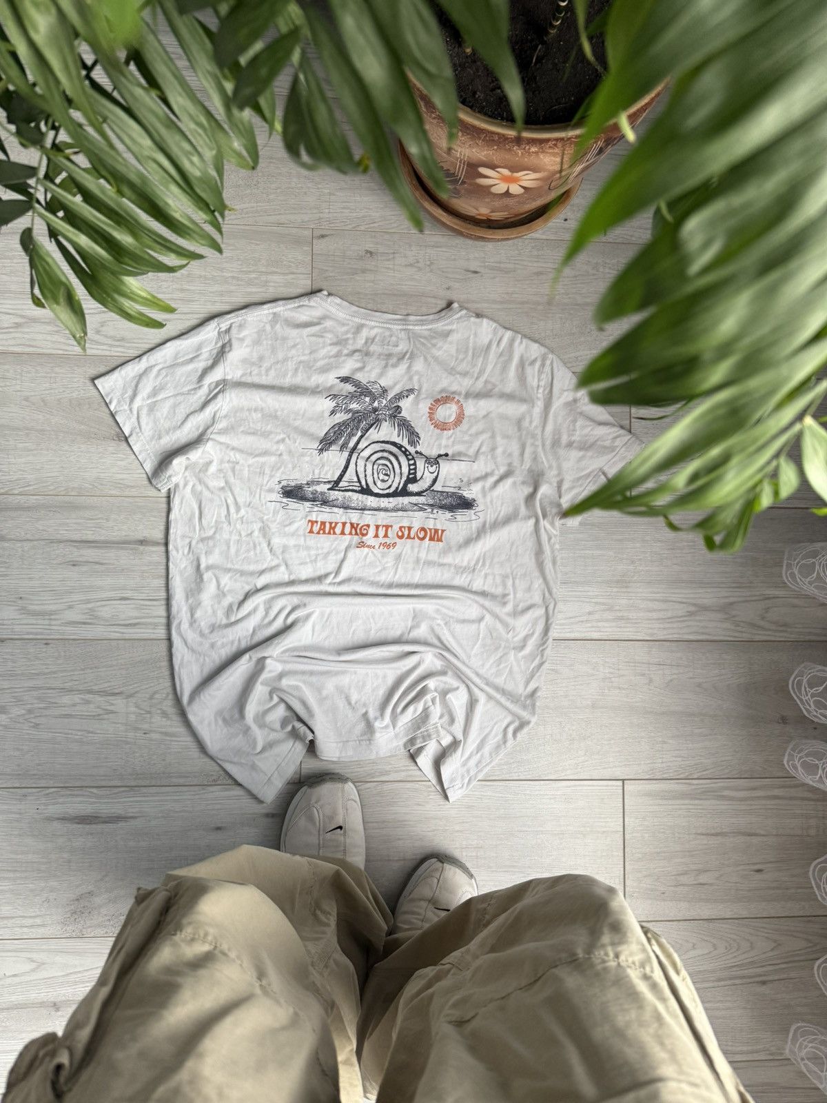 Vintage Vintage T-shirt Quiksilver Size US L / EU 52-54 / 3 - 1 Thumbnail