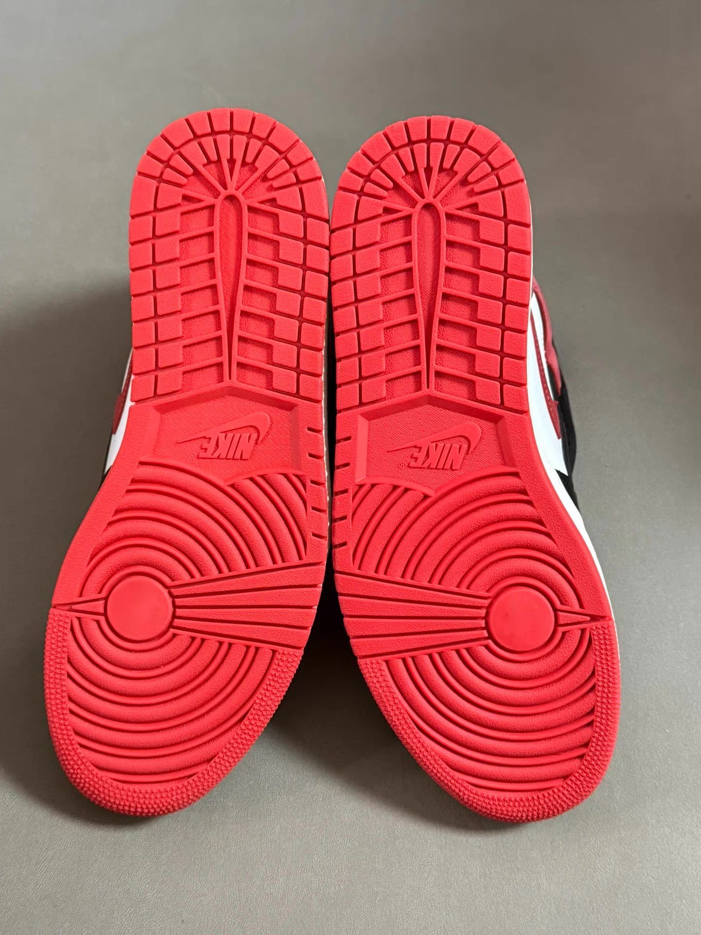 Nike Air Jordan 1 Six Rings Red Ｑ20 Size US 10 / EU 43 - 3 Thumbnail