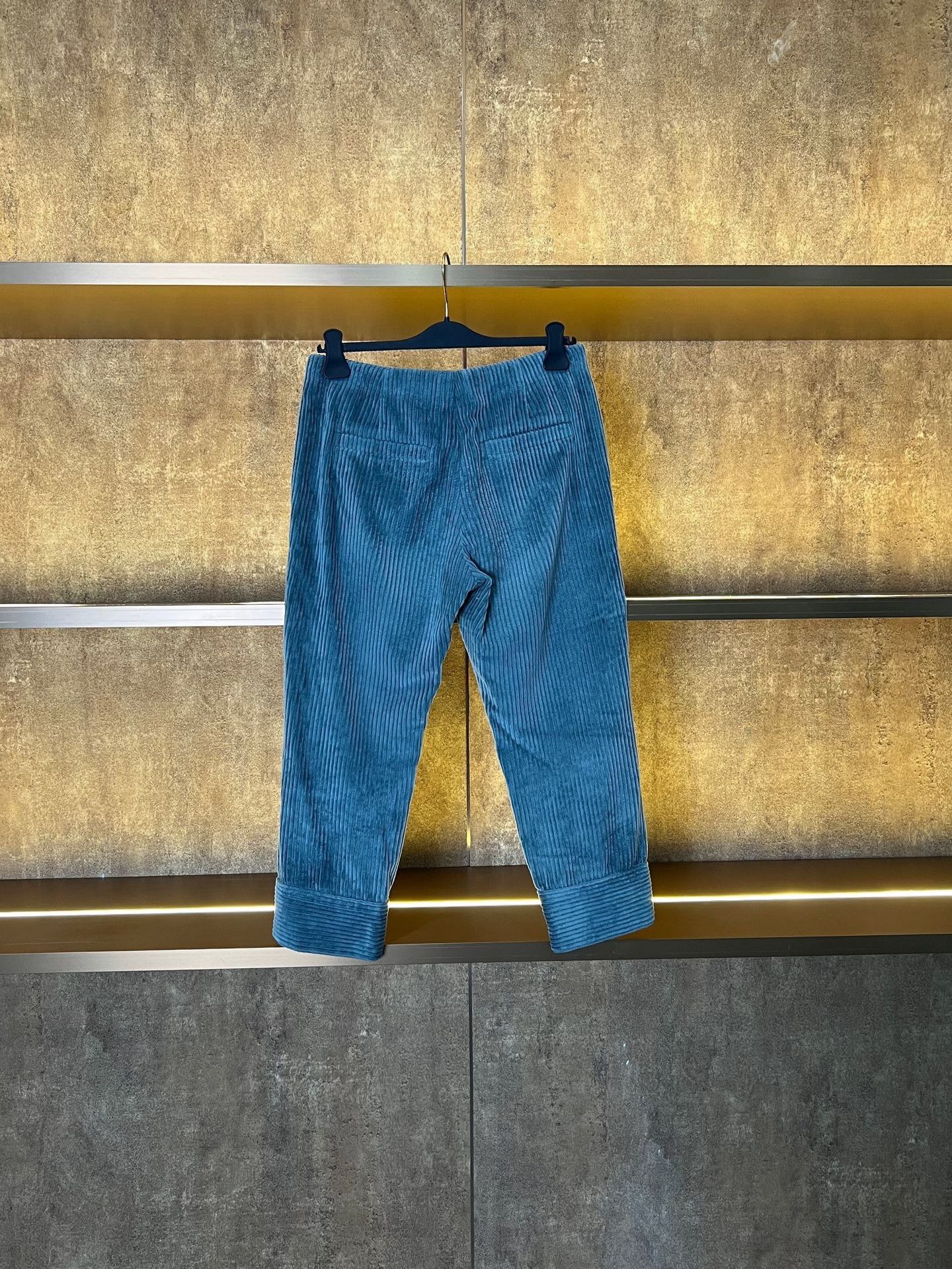 Brunello Cucinelli Brunello Cucinelli Corduroy Trousers Size US 40 / EU 56 - 2 Thumbnail