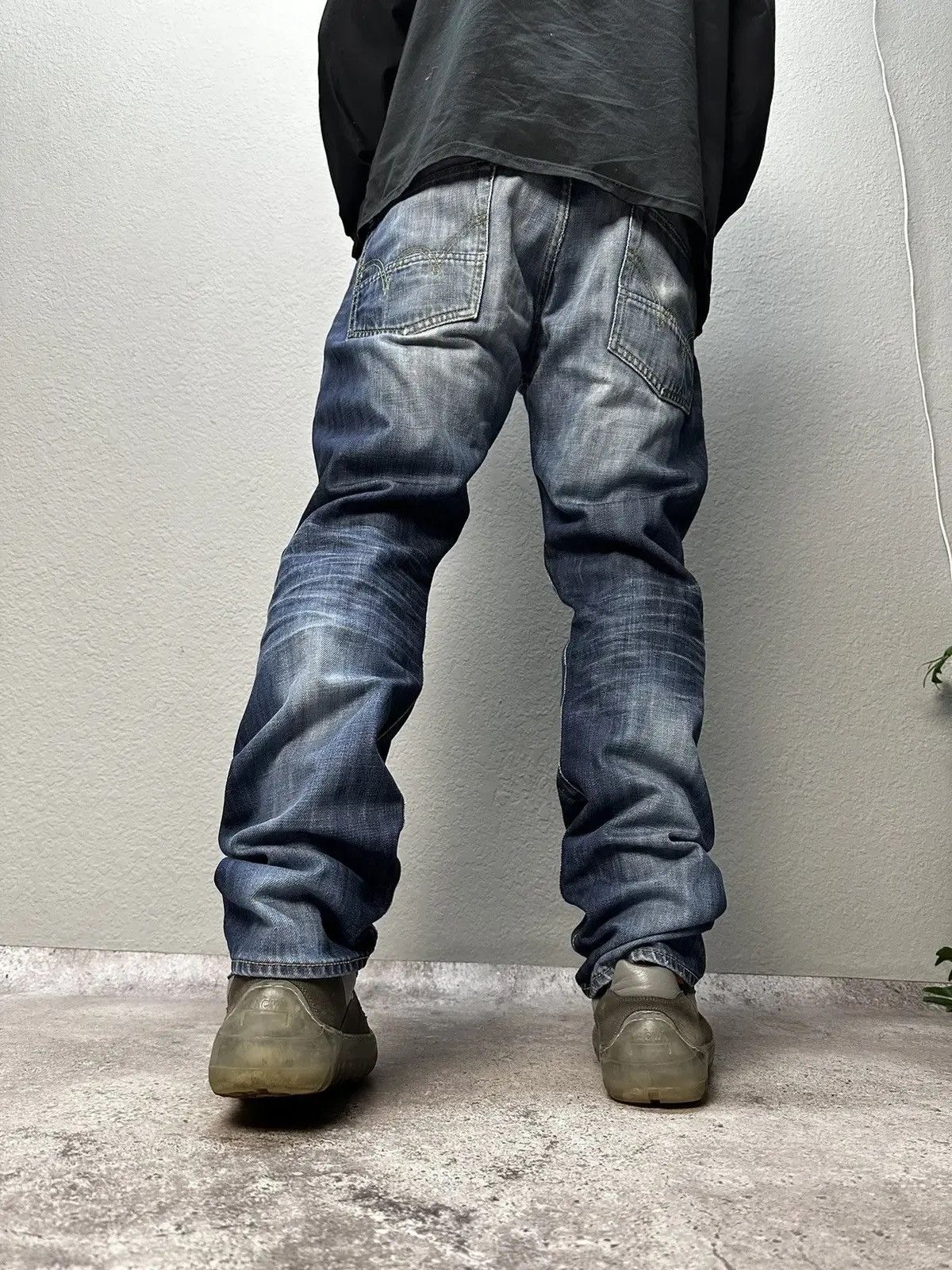 Edwin × Japanese Brand Vintage Edwin Light Wash Faded Denim Jeans Pants Japan W34 Size US 34 / EU 50 - 9 Thumbnail