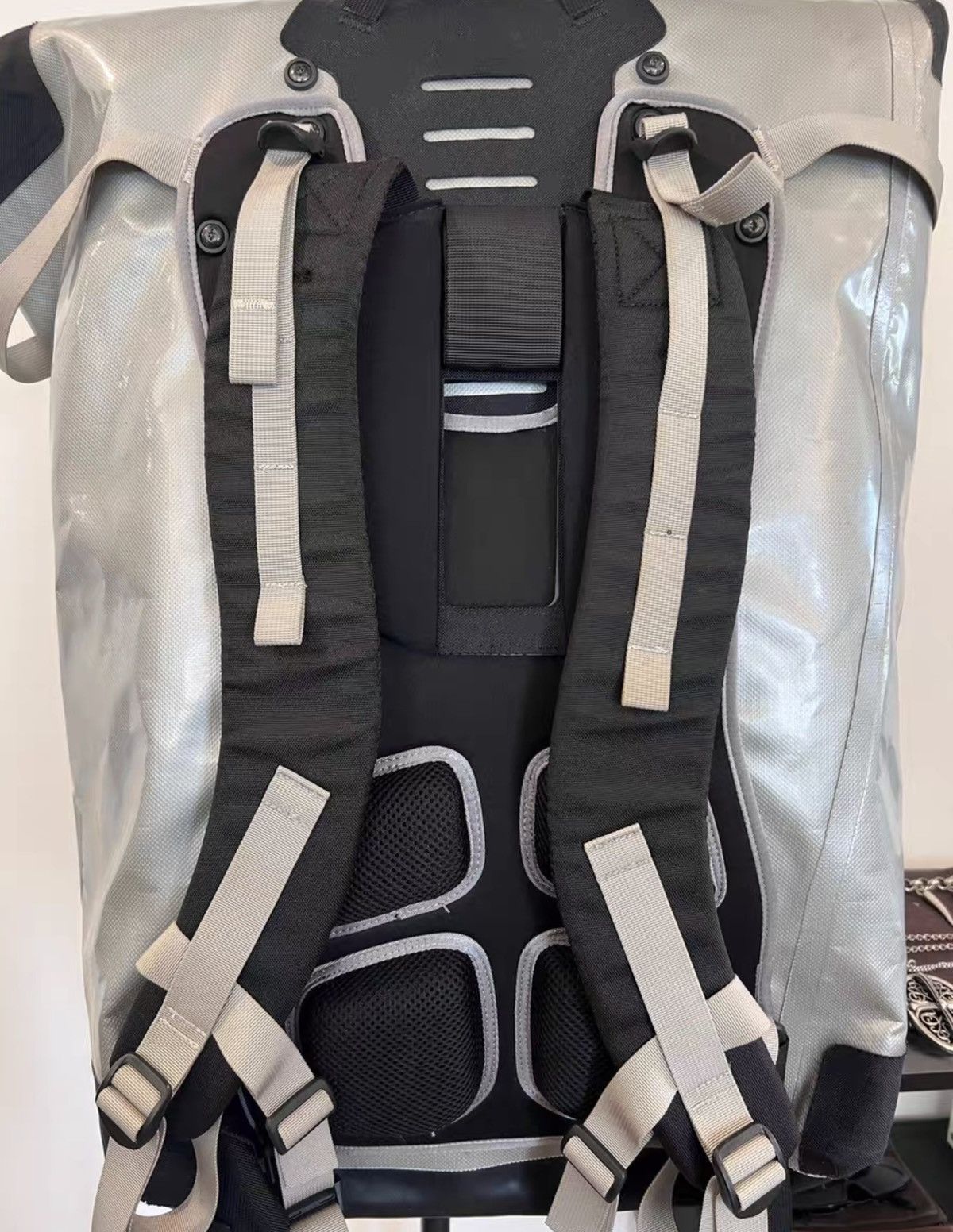 11 By Boris Bidjan Saberi Boris Bidjan Saberi 11ByBBS Utility Waterproof Backpack Size ONE SIZE - 4 Thumbnail