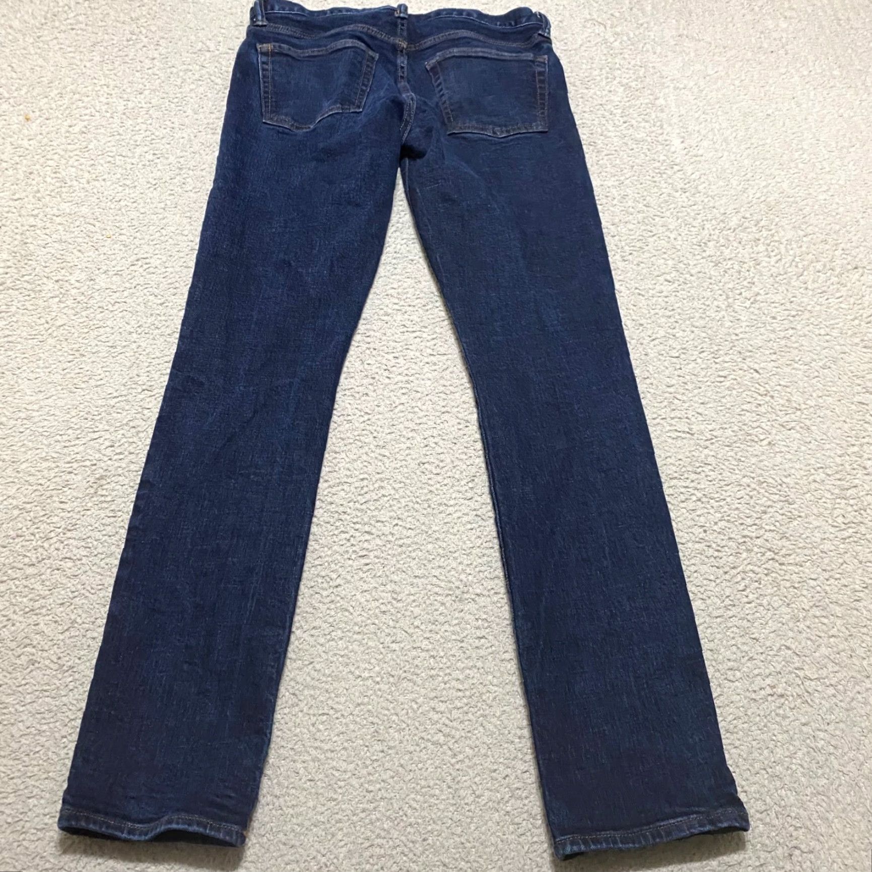 Gap Gap Jeans Mens Slim 30x32 Blue Denim Dark Wash Skinny Rise Mid 10-12 in 5-Pocket - Inseam 29 in Gap 1969 Men’s Jeans Size US 28 / EU 44 - 2 Thumbnail