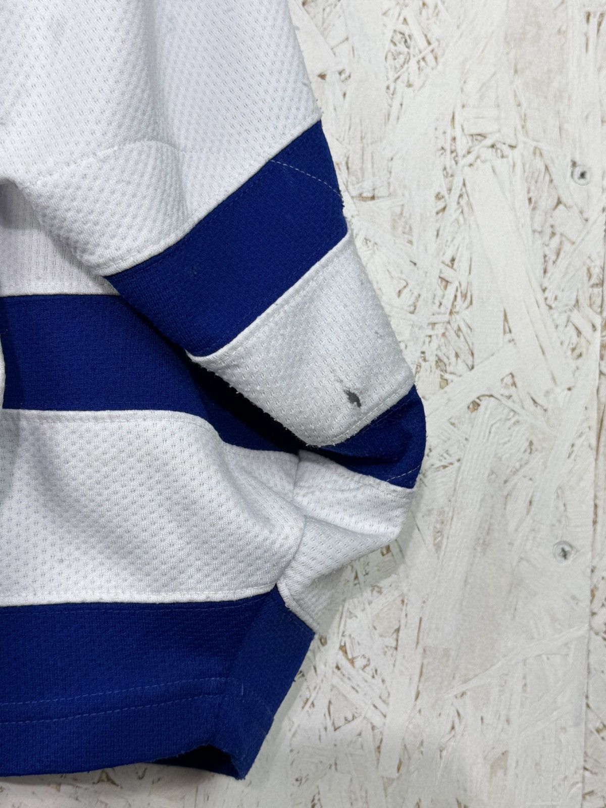 Vintage Vintage Espoo Blues Match Worn? Autographed Jersey XL Size US XL / EU 56 / 4 - 13 Thumbnail