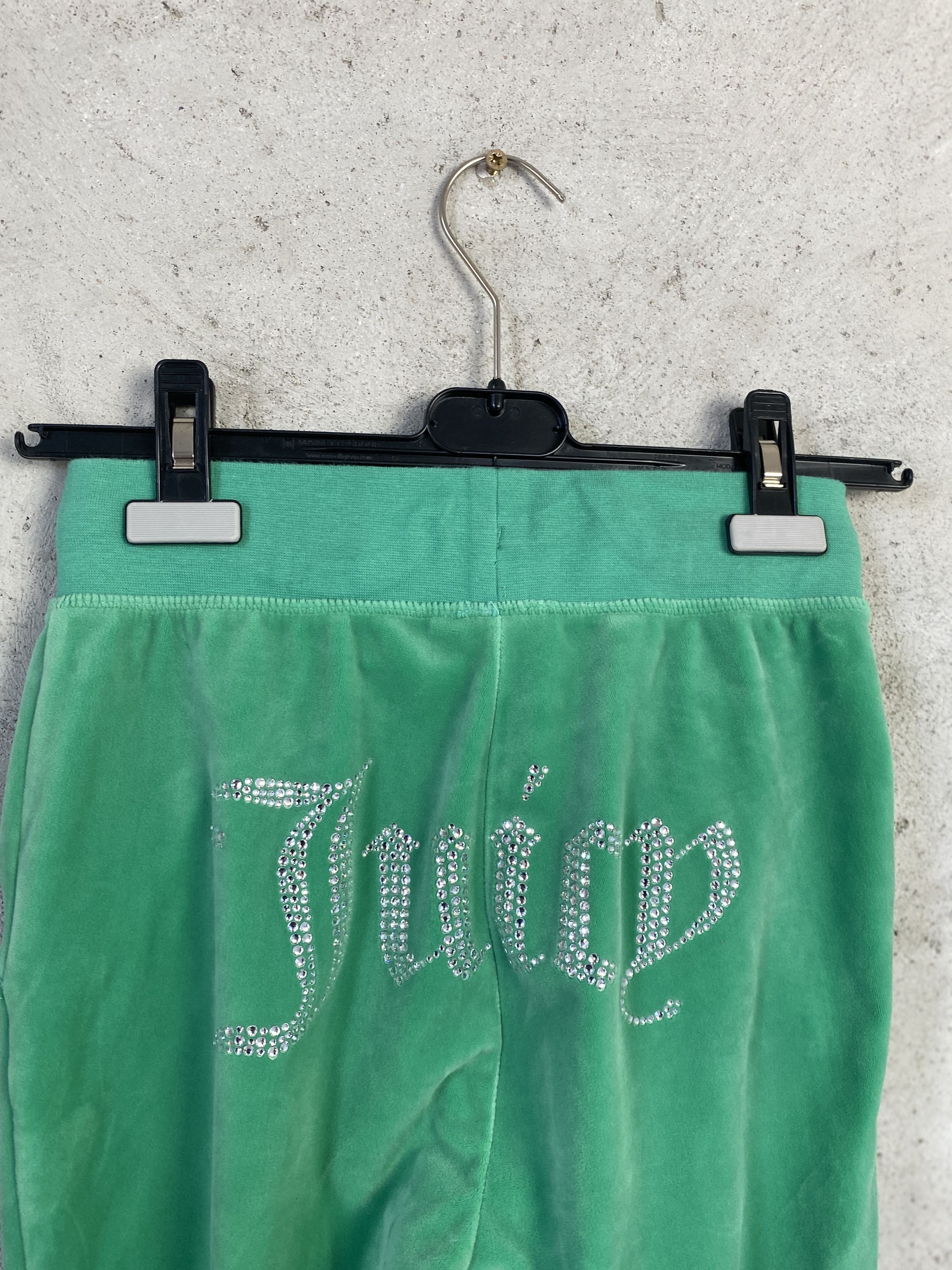Juicy Couture Juicy Couture velvet back rhinestones sweatpants y2k 00s Size 24" / US 00 / IT 34 - 4 Thumbnail