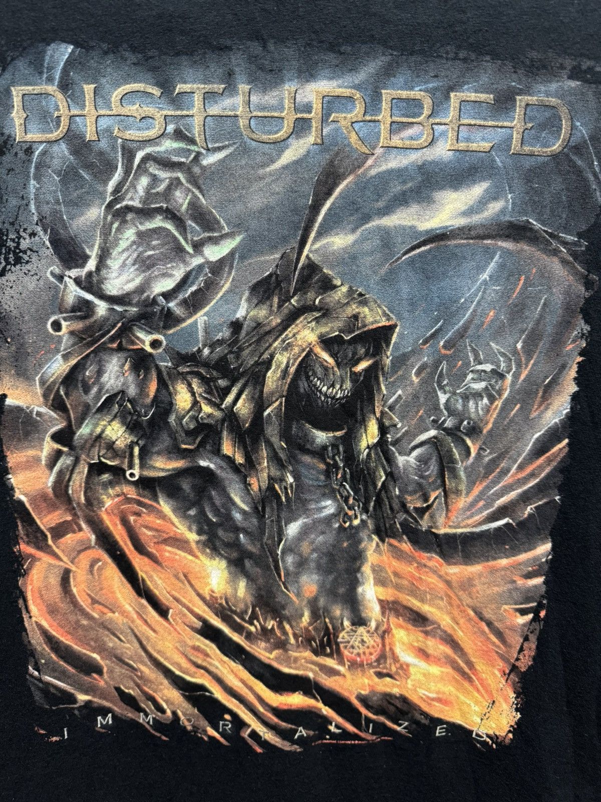 Band Tees Disturbed vintage big logo t-shirt 2XL XXL 2015 Size US XXL / EU 58 / 5 - 3 Thumbnail