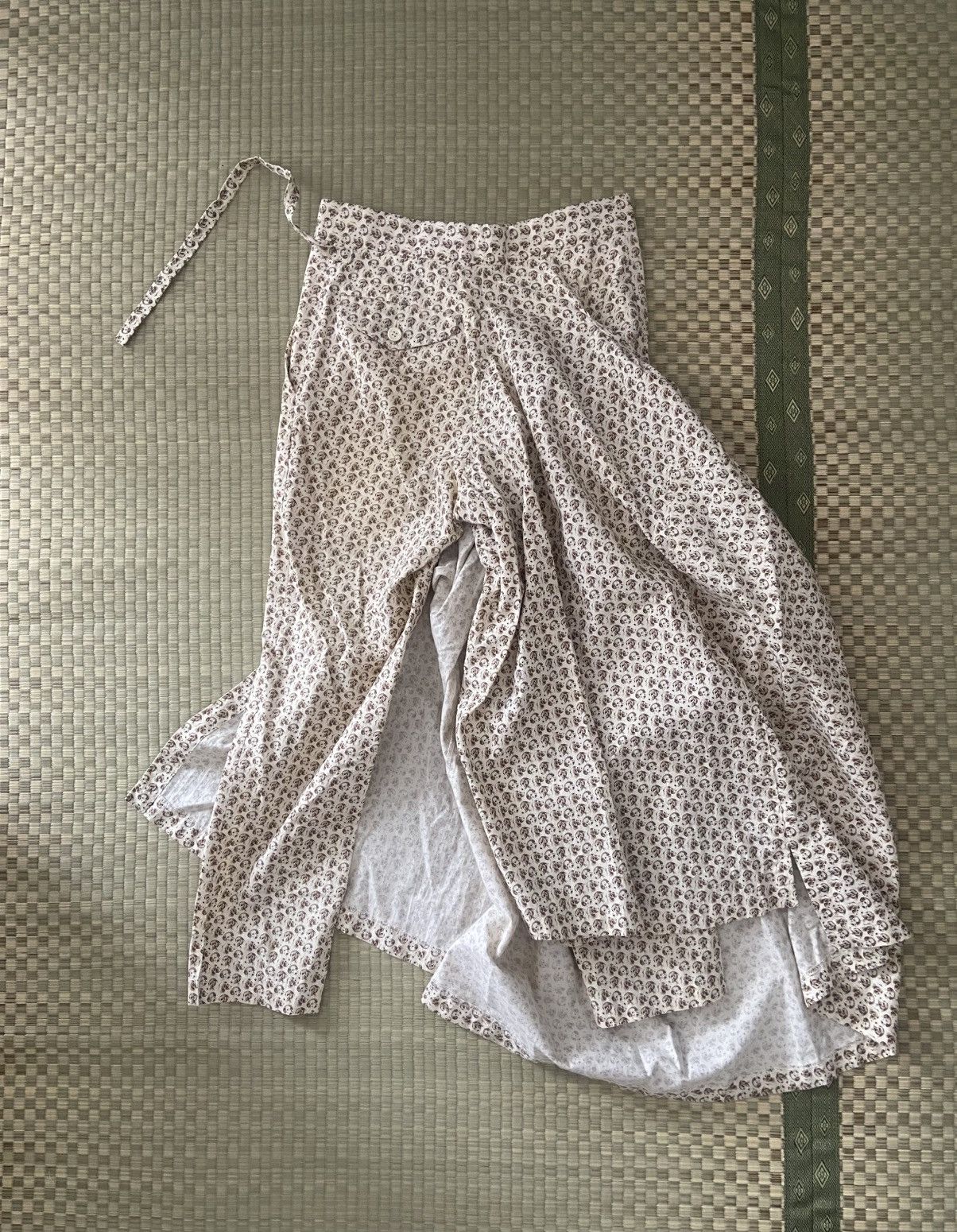 Comme des Garcons CdG 2002 Runway Dog Print Apron Skirt Pants Size 27" / US 4 / IT 40 - 3 Thumbnail