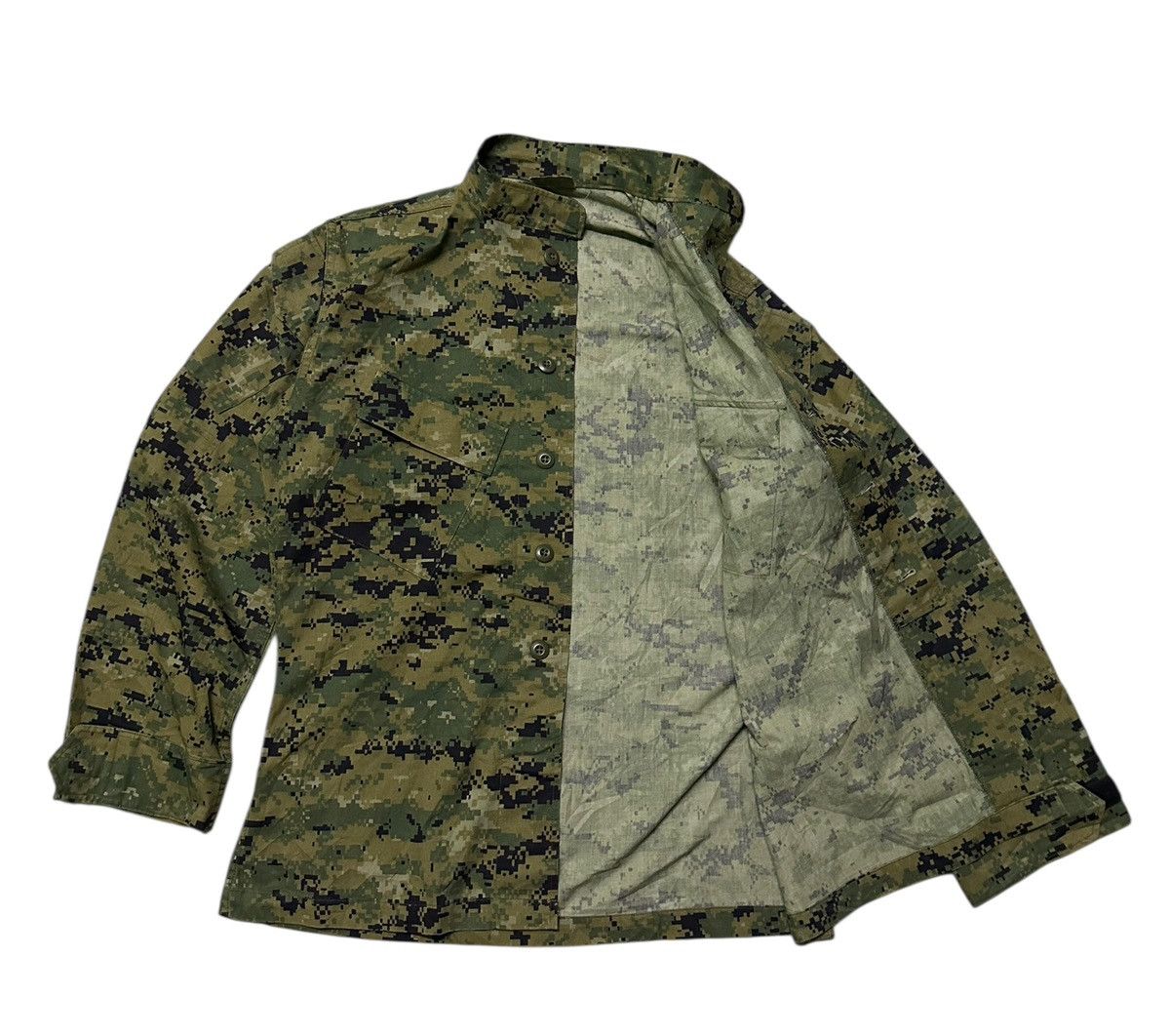 Vintage Vintage USMC woodland camo slang pocket button shirts jacket Size US M / EU 48-50 / 2 - 12 Thumbnail
