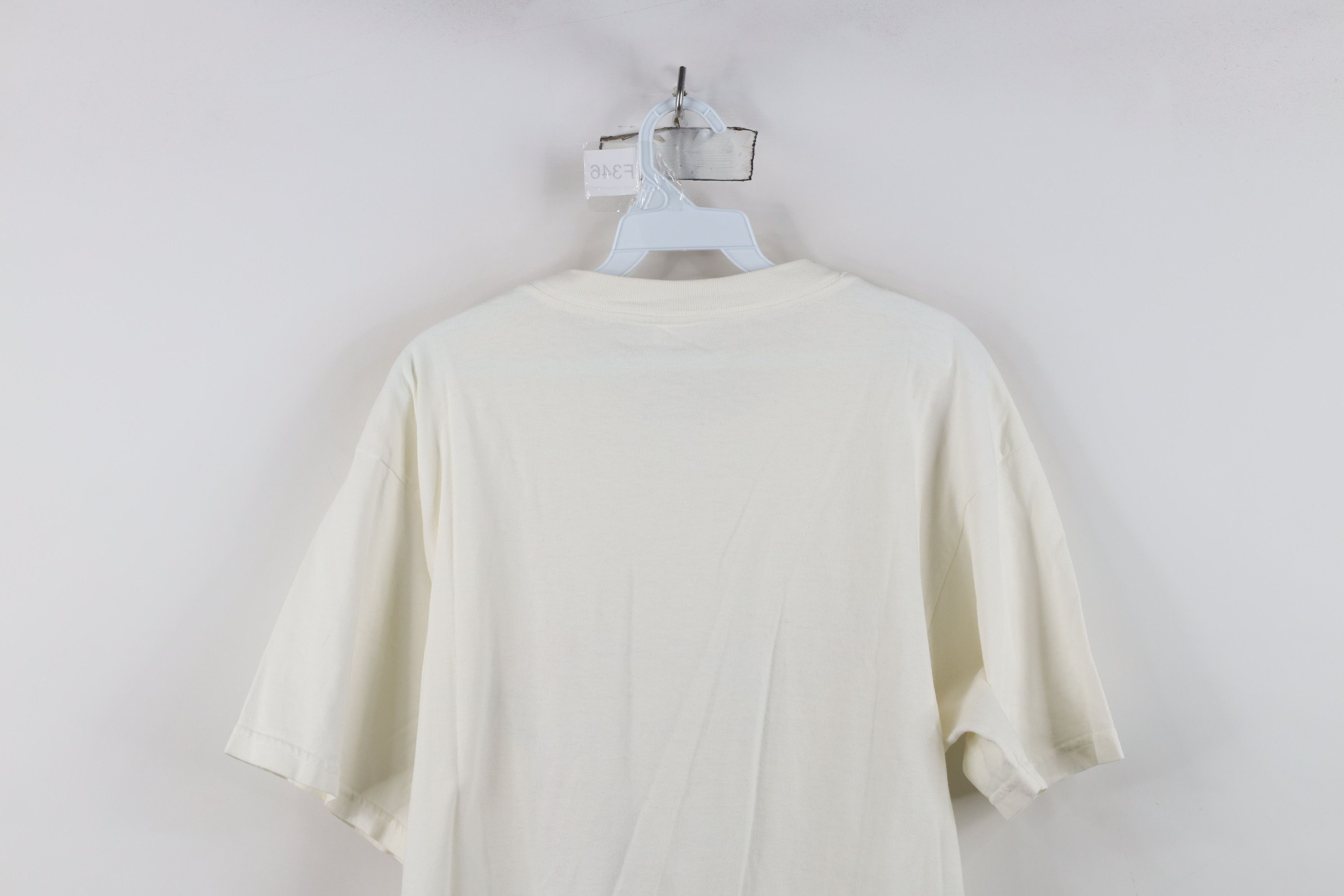 Vintage Vintage 90s Community College Radiology T-Shirt White Cotton Size US L / EU 52-54 / 3 - 9 Thumbnail