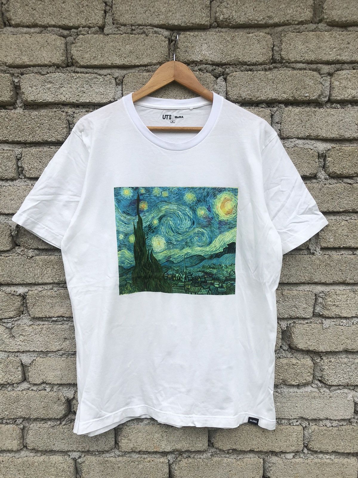 Japanese Brand UT X MoMA Vincent Van Gogh Art Tshirt Size US XL / EU 56 / 4 - 1 Thumbnail