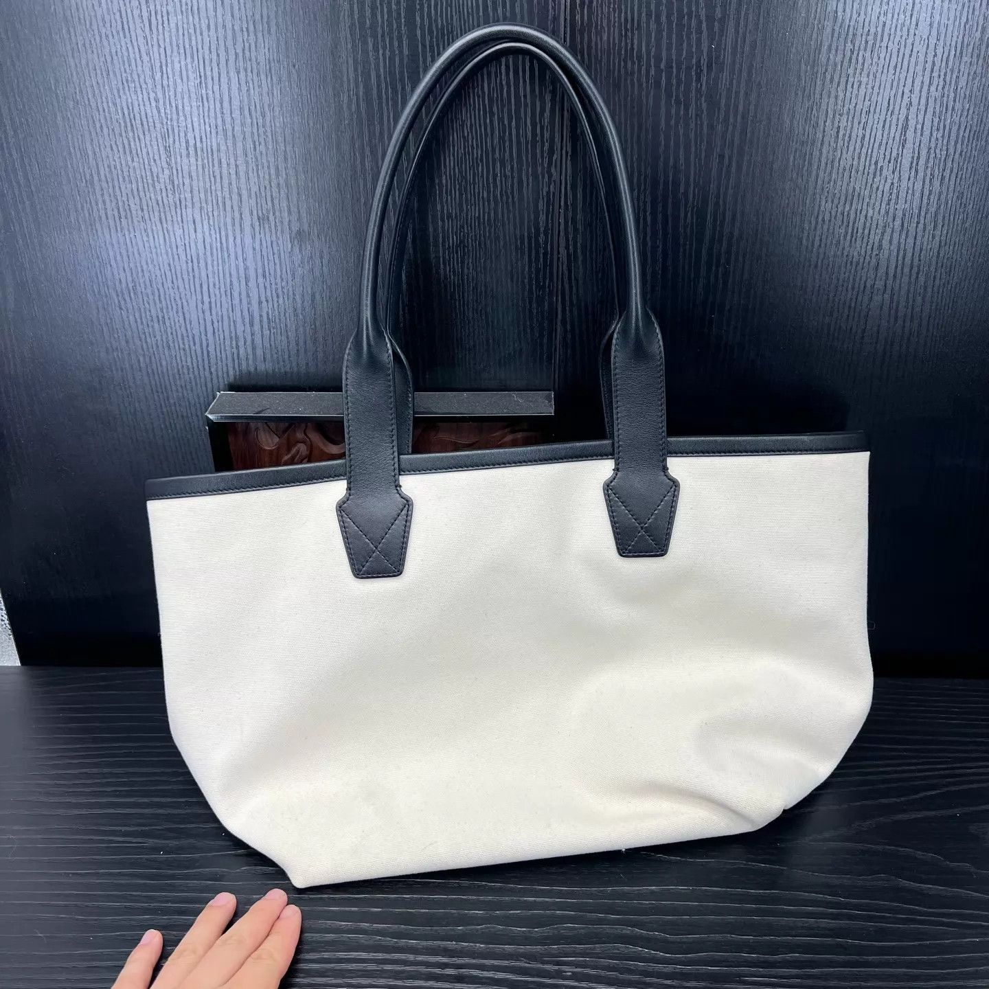 Balenciaga Balenciaga Single-Shoulder Canvas Tote Bag Uncleaned Size ONE SIZE - 4 Thumbnail