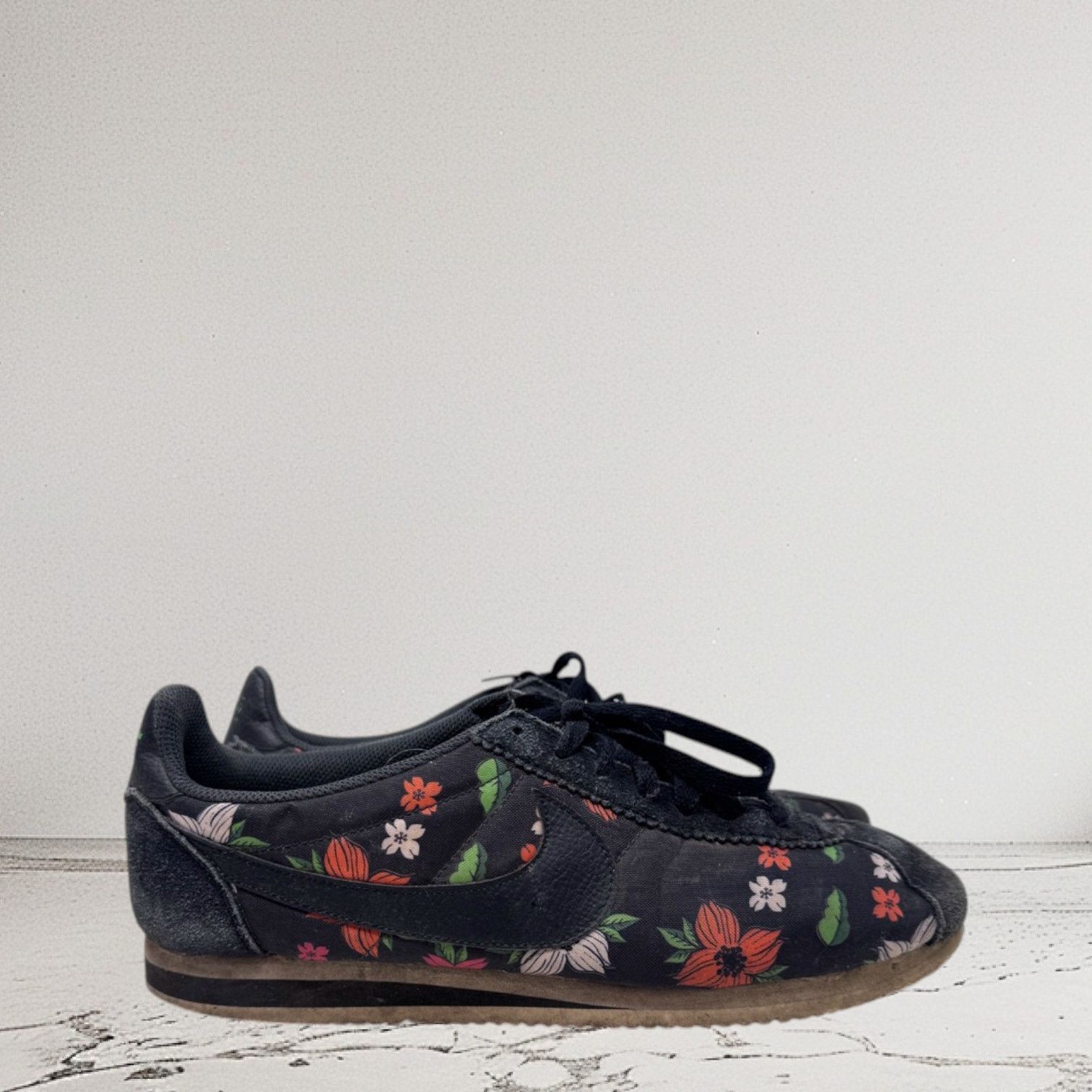 Nike Nike Classic Cortez Nylon Qs Aloha Pack Size 10.5 Size US 10.5 / EU 43-44 - 3 Thumbnail