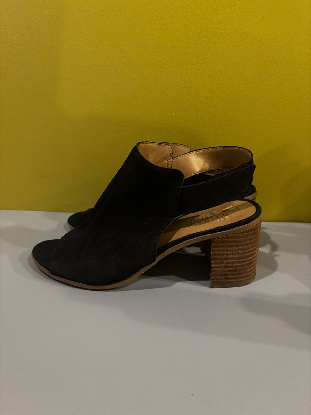 Franco Sarto Black open toe ankle sandal0517 Size US 9 / IT 39 - 2 Thumbnail