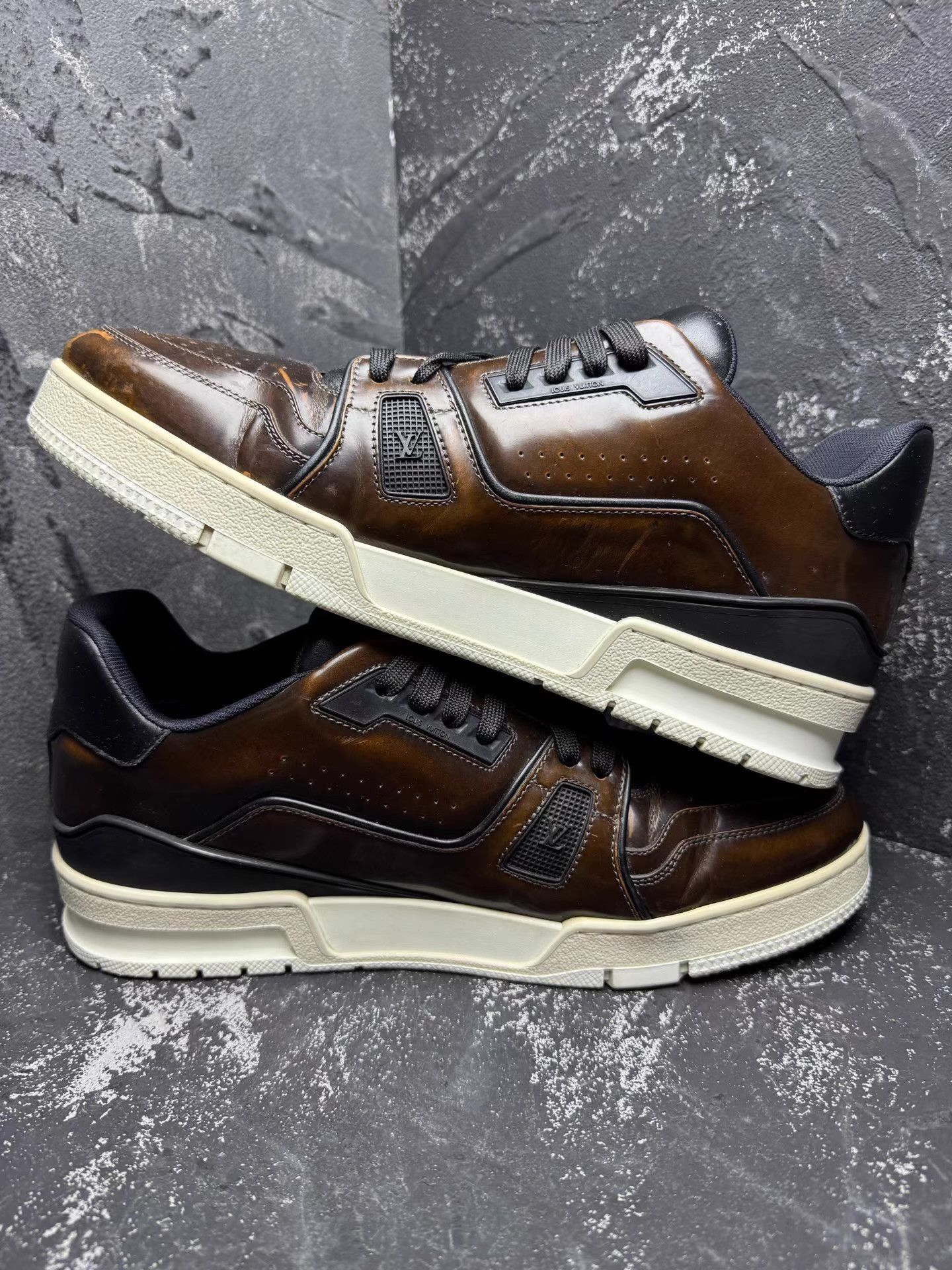 Louis Vuitton LV Trainer White Oak Brown First Release Q10 Size US 9 / EU 42 - 4 Thumbnail